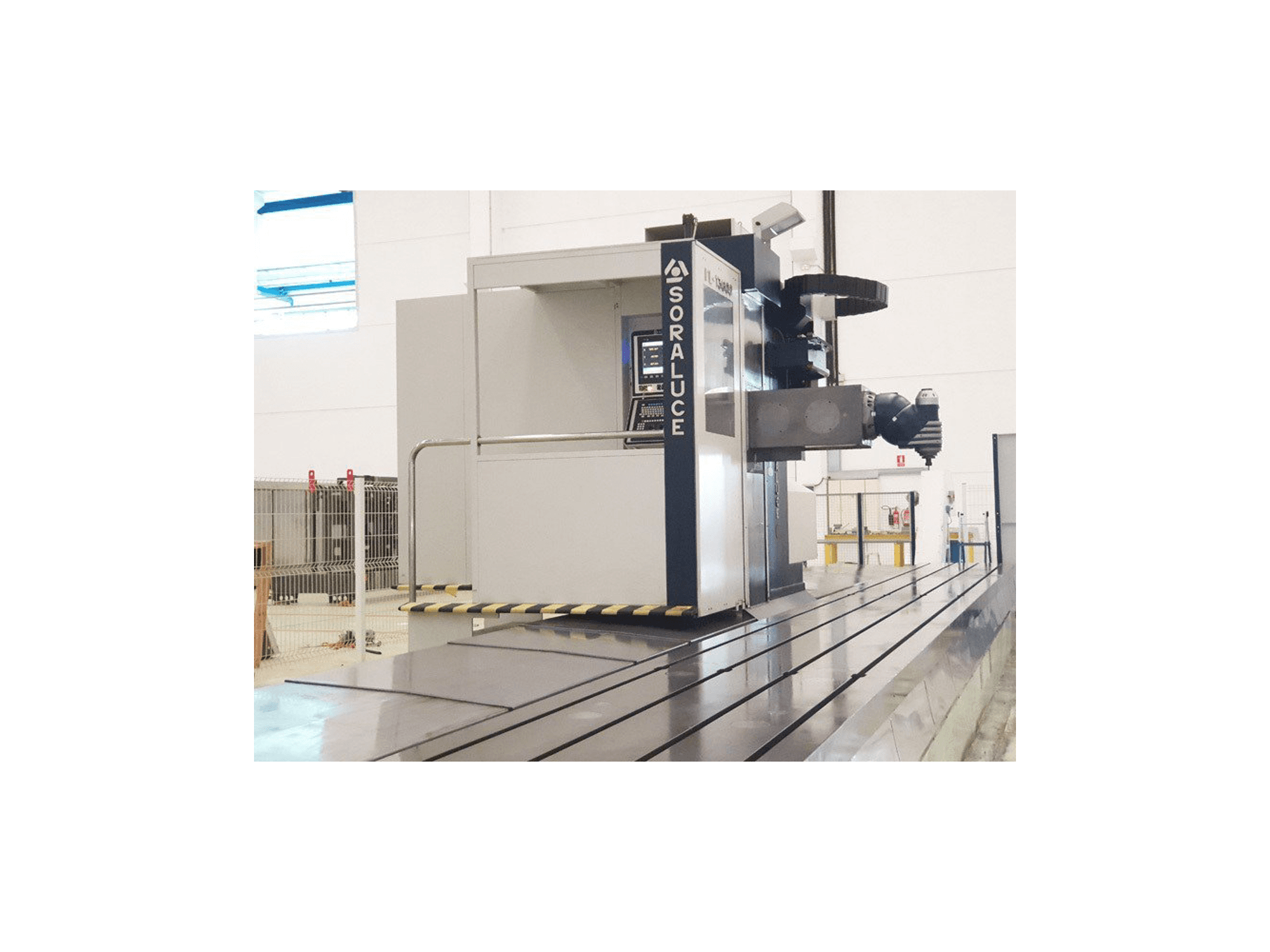 A Soraluce FL-13000 gép elölnézete