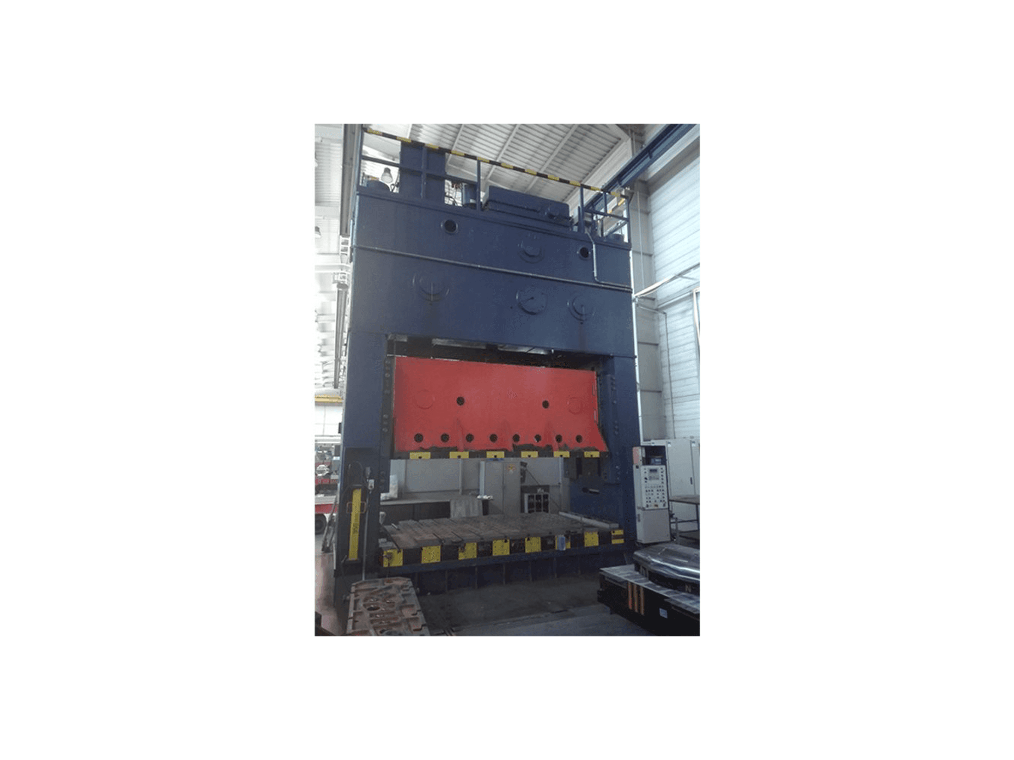 A Erfurt PKZZ 1000/4000 gép elölnézete