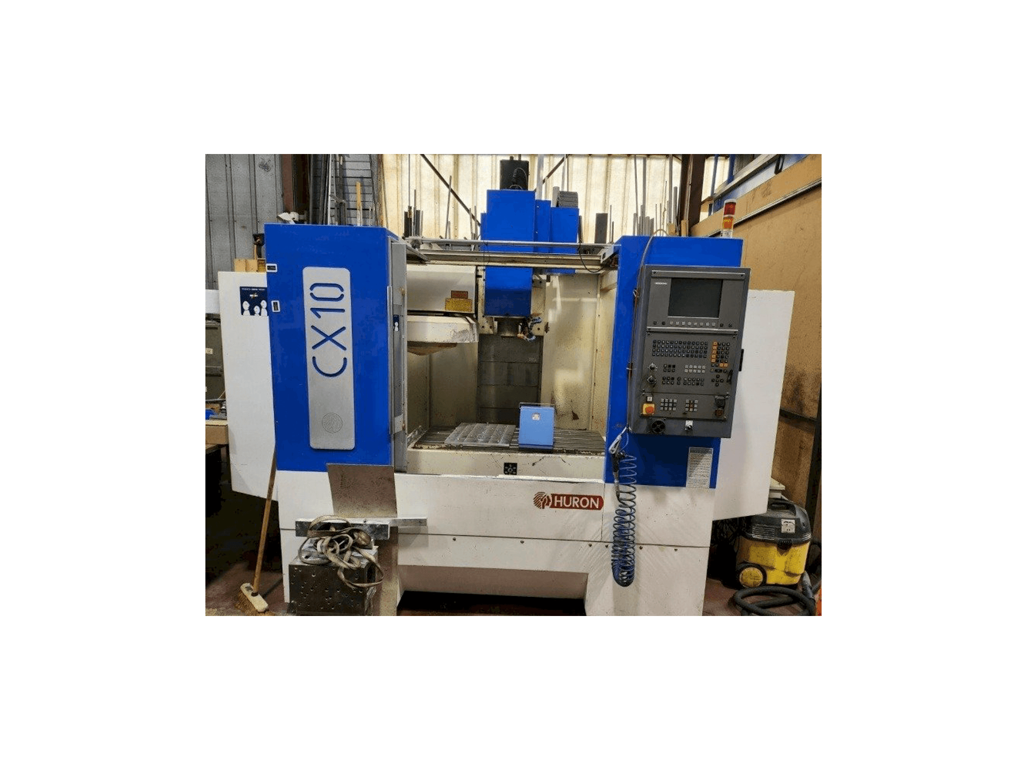 A Huron CX10 gép elölnézete