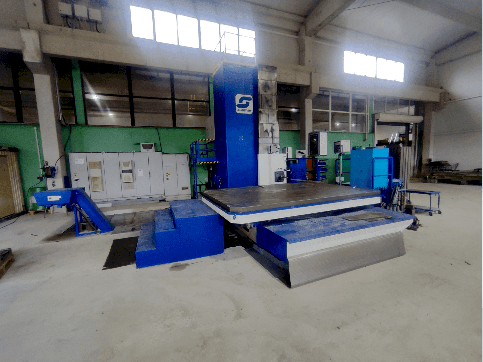 A DÖRRIES SCHARMANN Heavycut 1.1 gép elölnézete