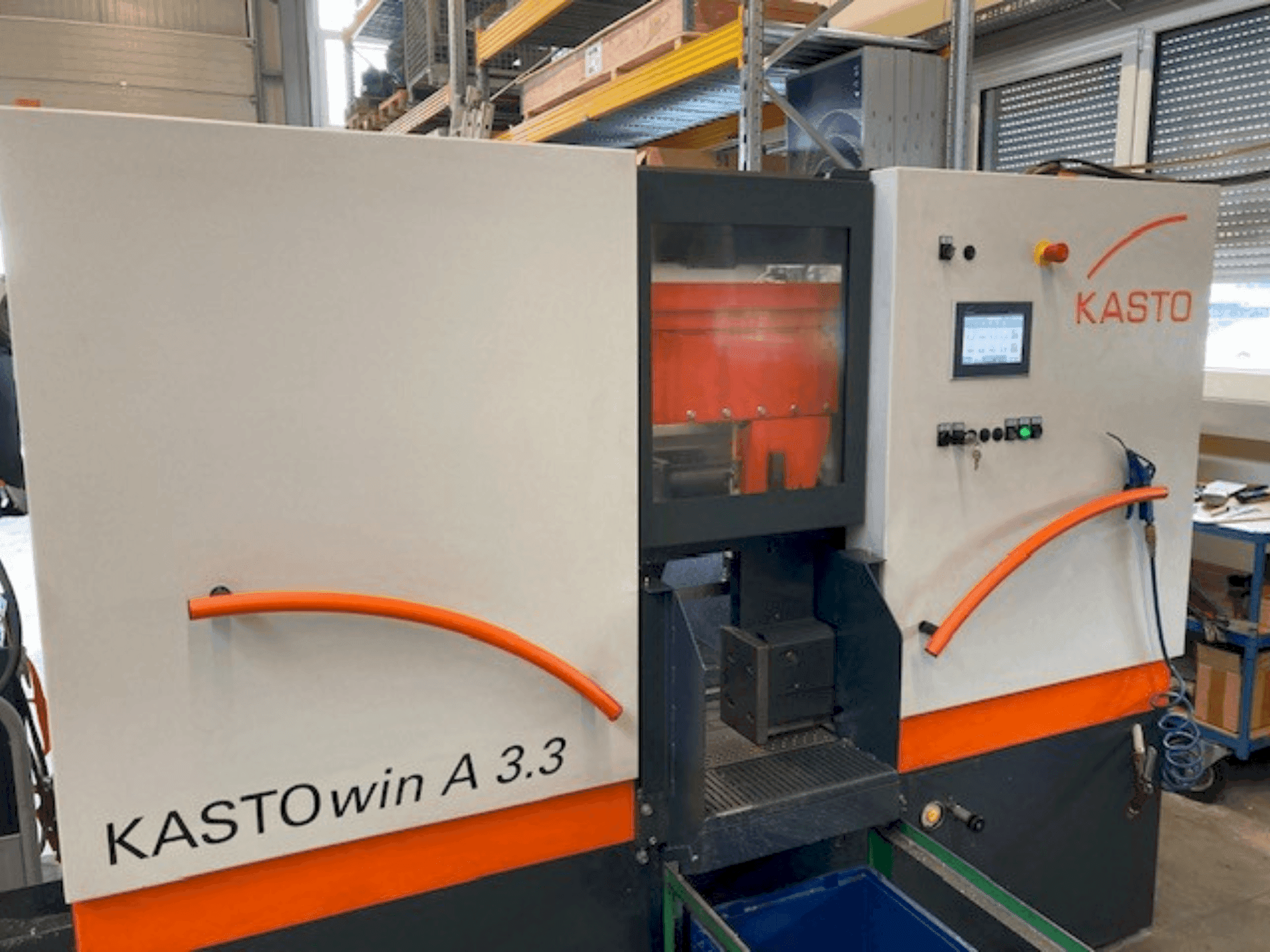 A KASTO Win A 3.3 gép elölnézete