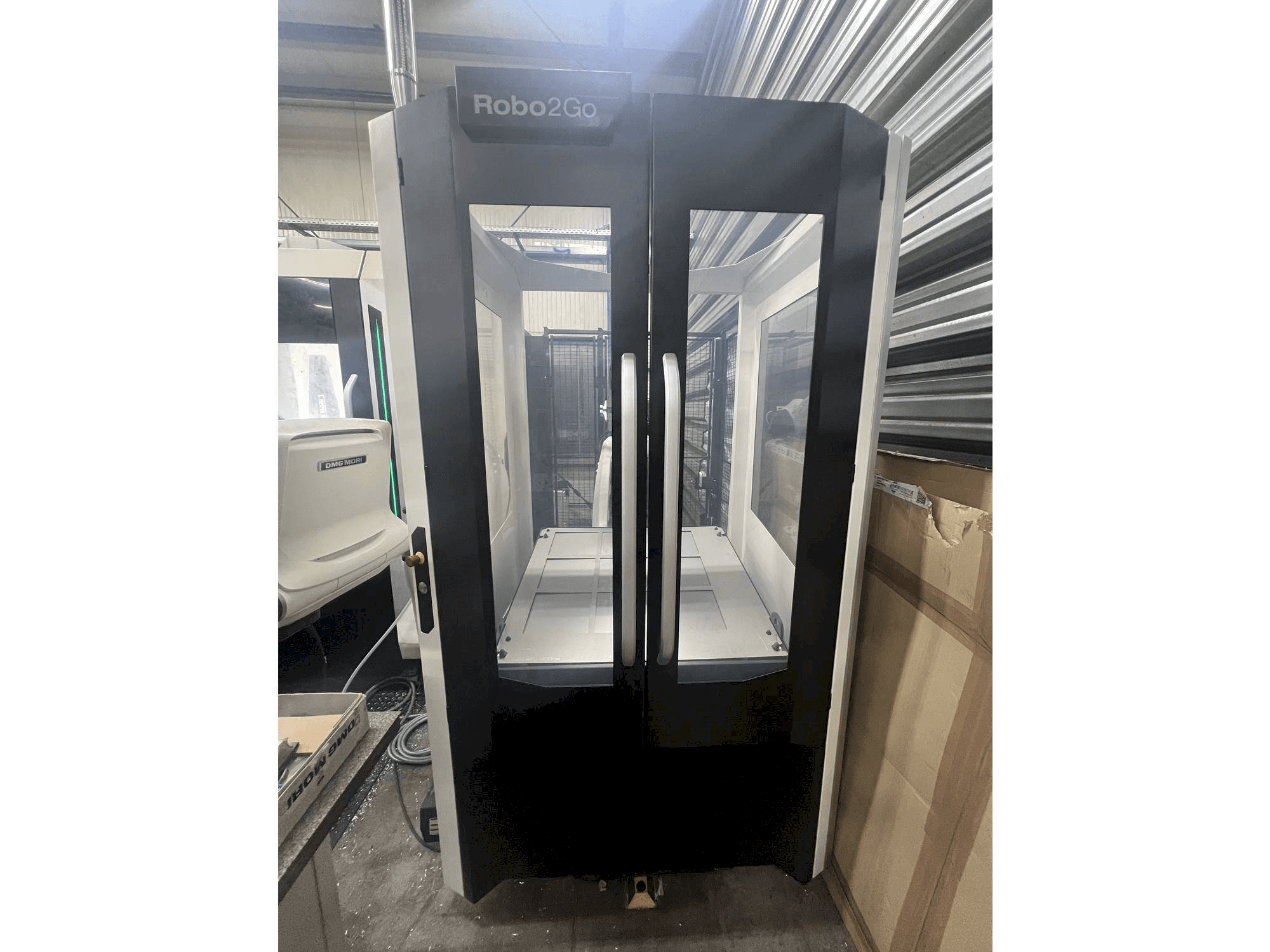 A DMG Robo2Go gép elölnézete