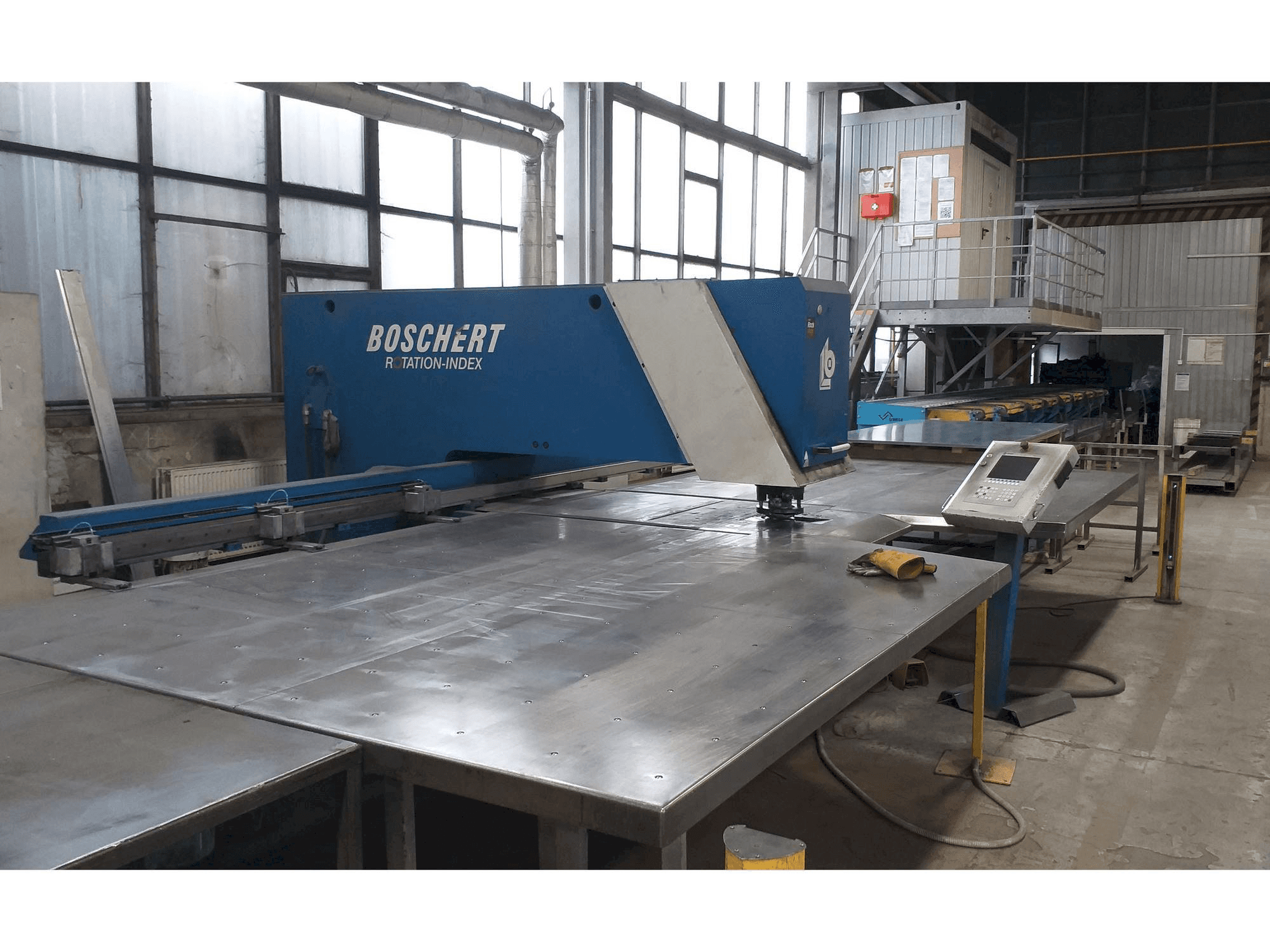 A Boschert Ecco Line Compact CNC32060 gép elölnézete