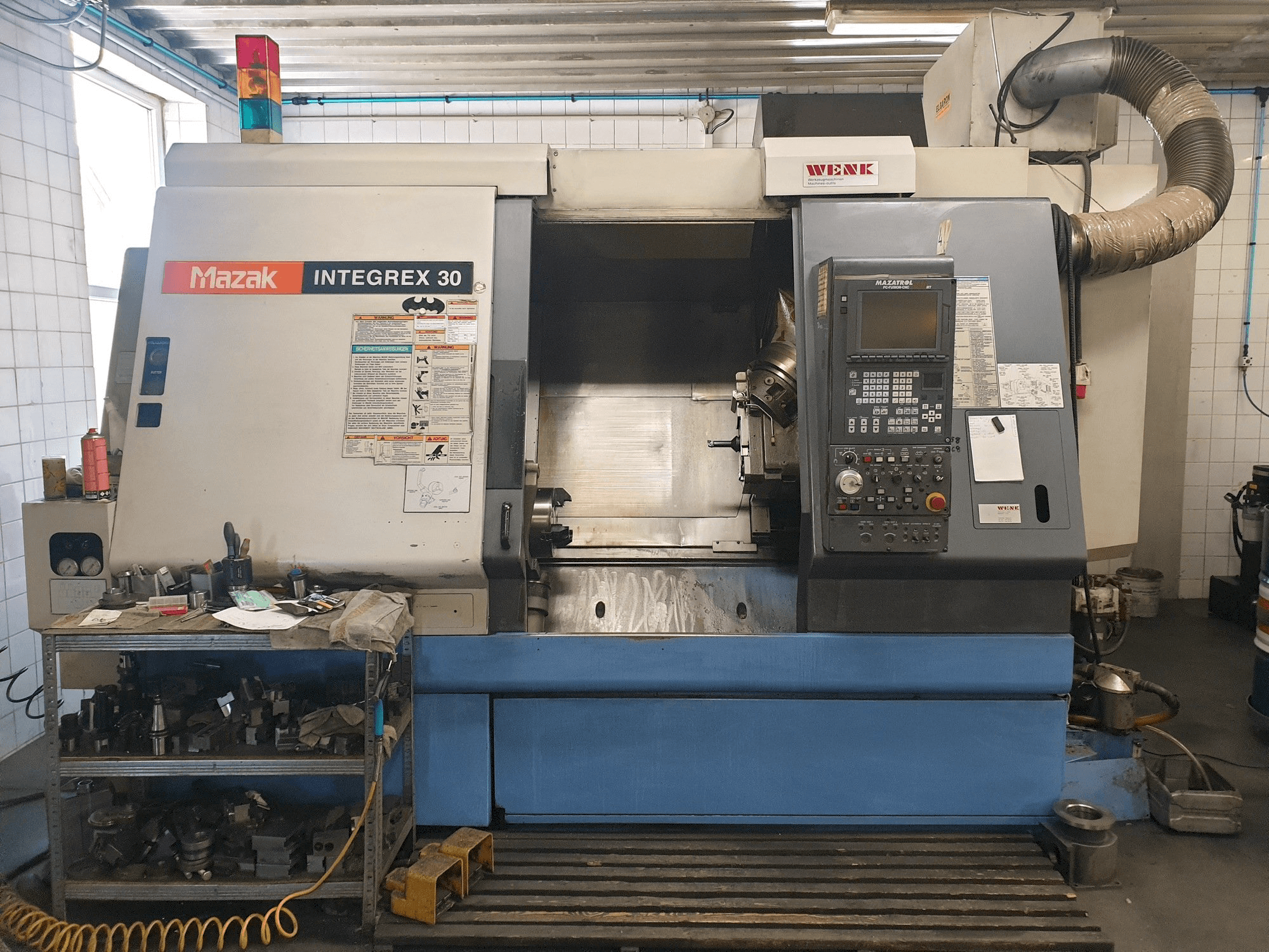 A Mazak Integrex 30 gép elölnézete
