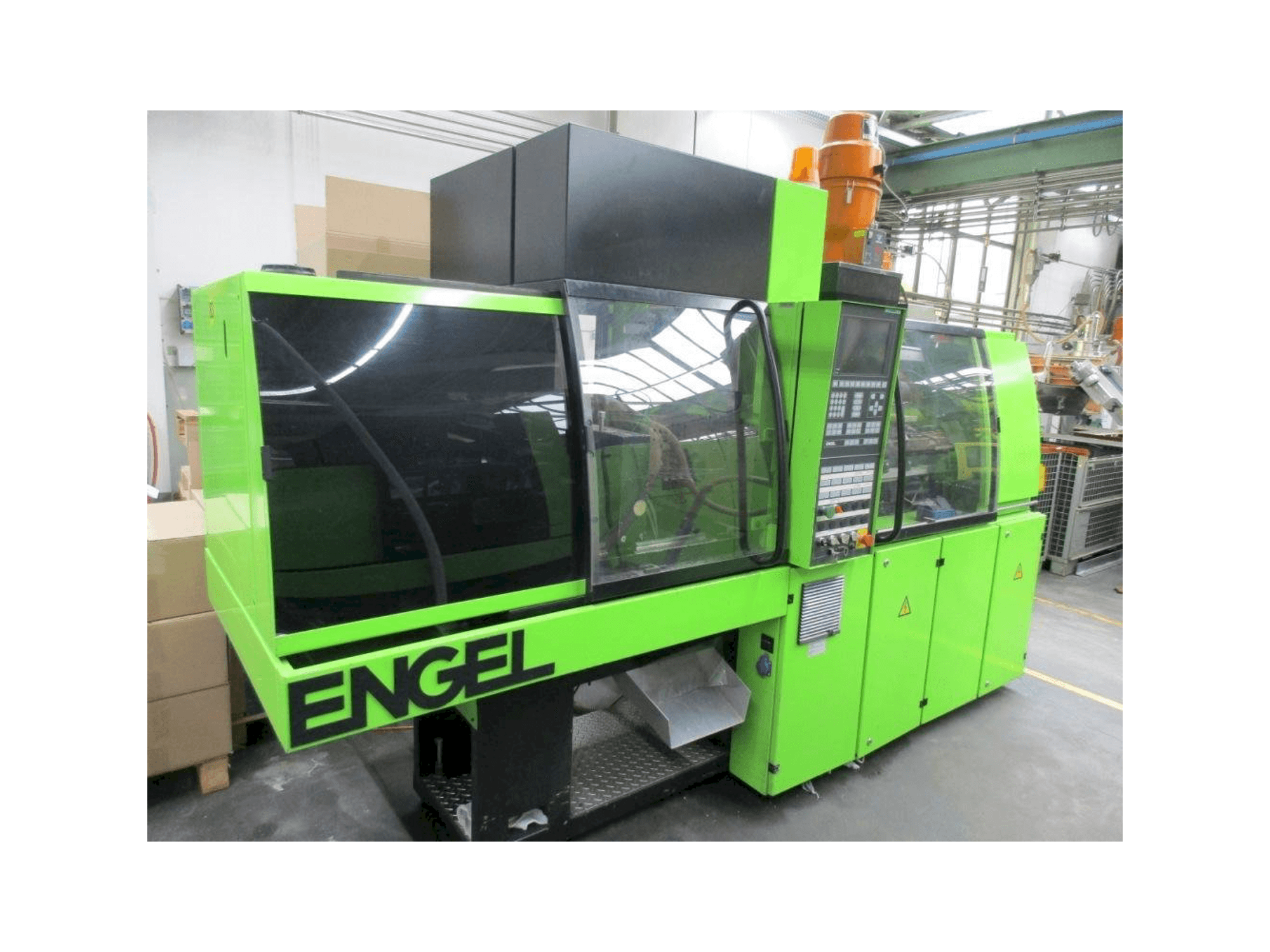 A ENGEL ES 200-45 gép elölnézete