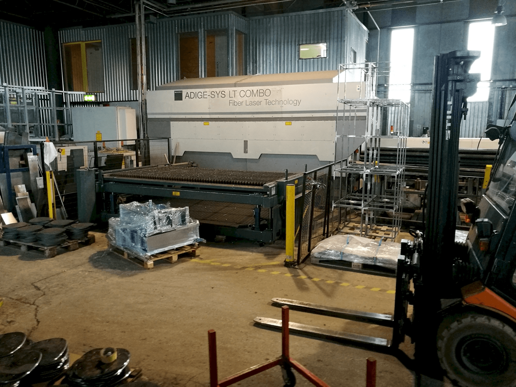 A BLM ADIGE LT COMBO gép elölnézete