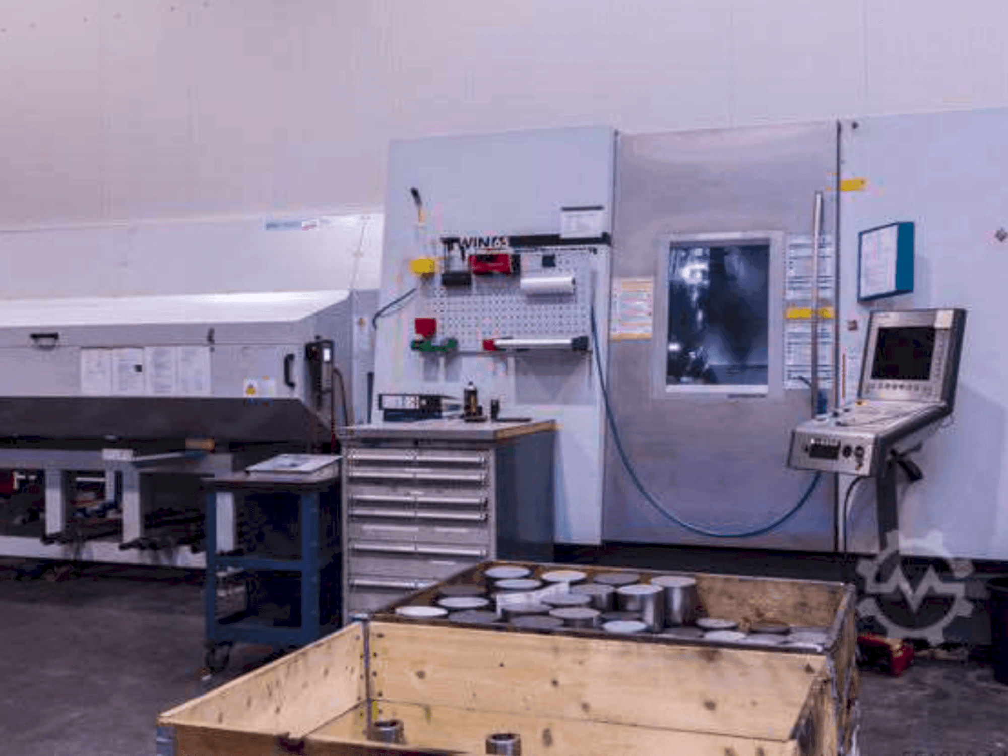 A DMG Gildemeister Twin 65 (2004) gép elölnézete