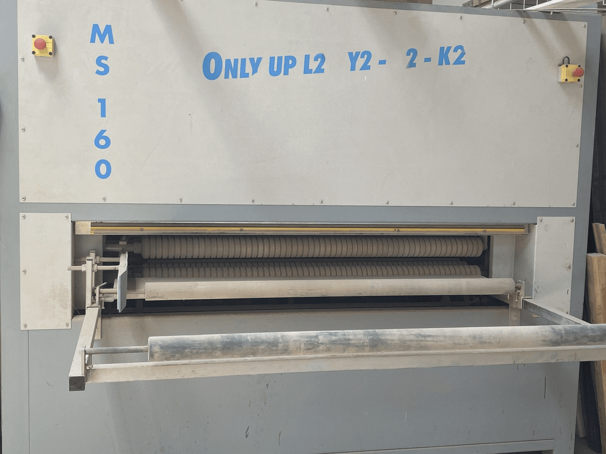 A MS 160 ONLY UP L2-Y1-X1-K2 gép elölnézete
