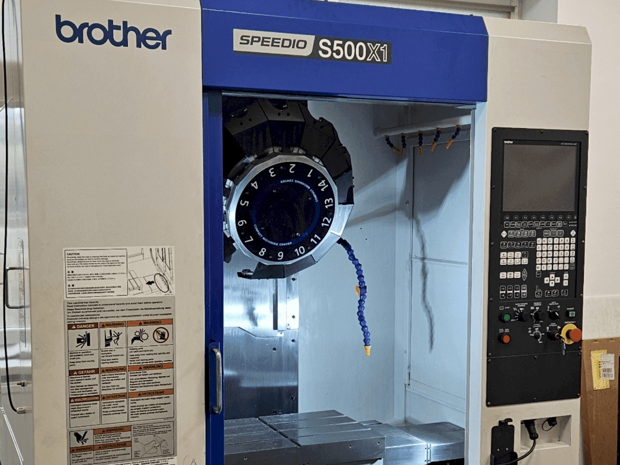 A Brother Speedio S500X1 gép elölnézete