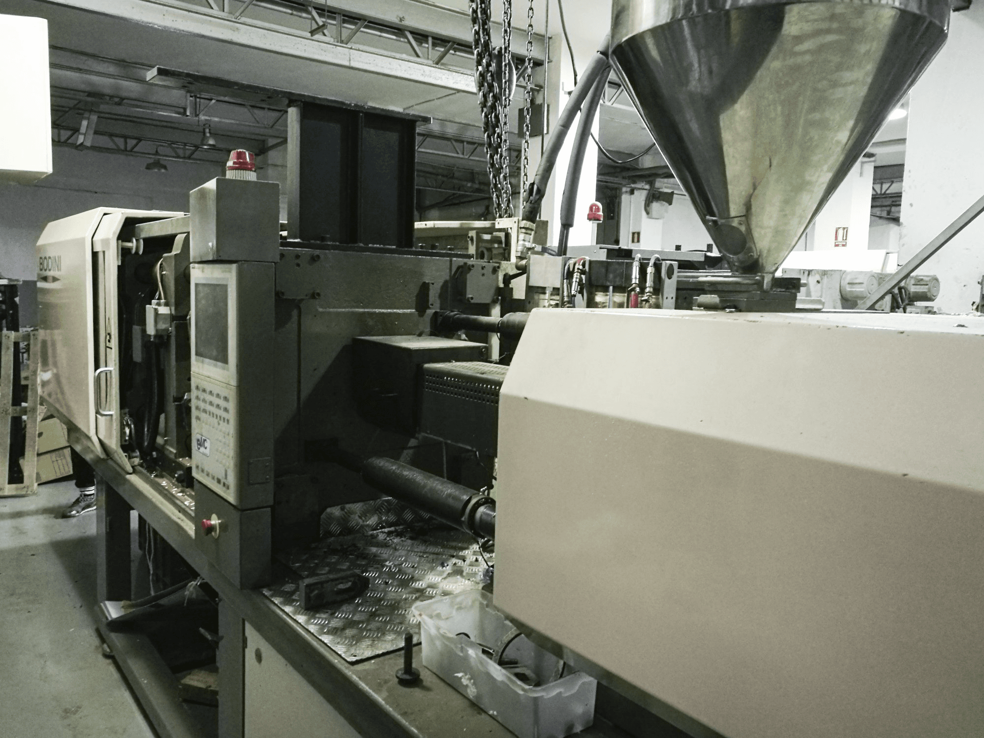 A BODINI ELEDRIVE 165 gép jobb nézete