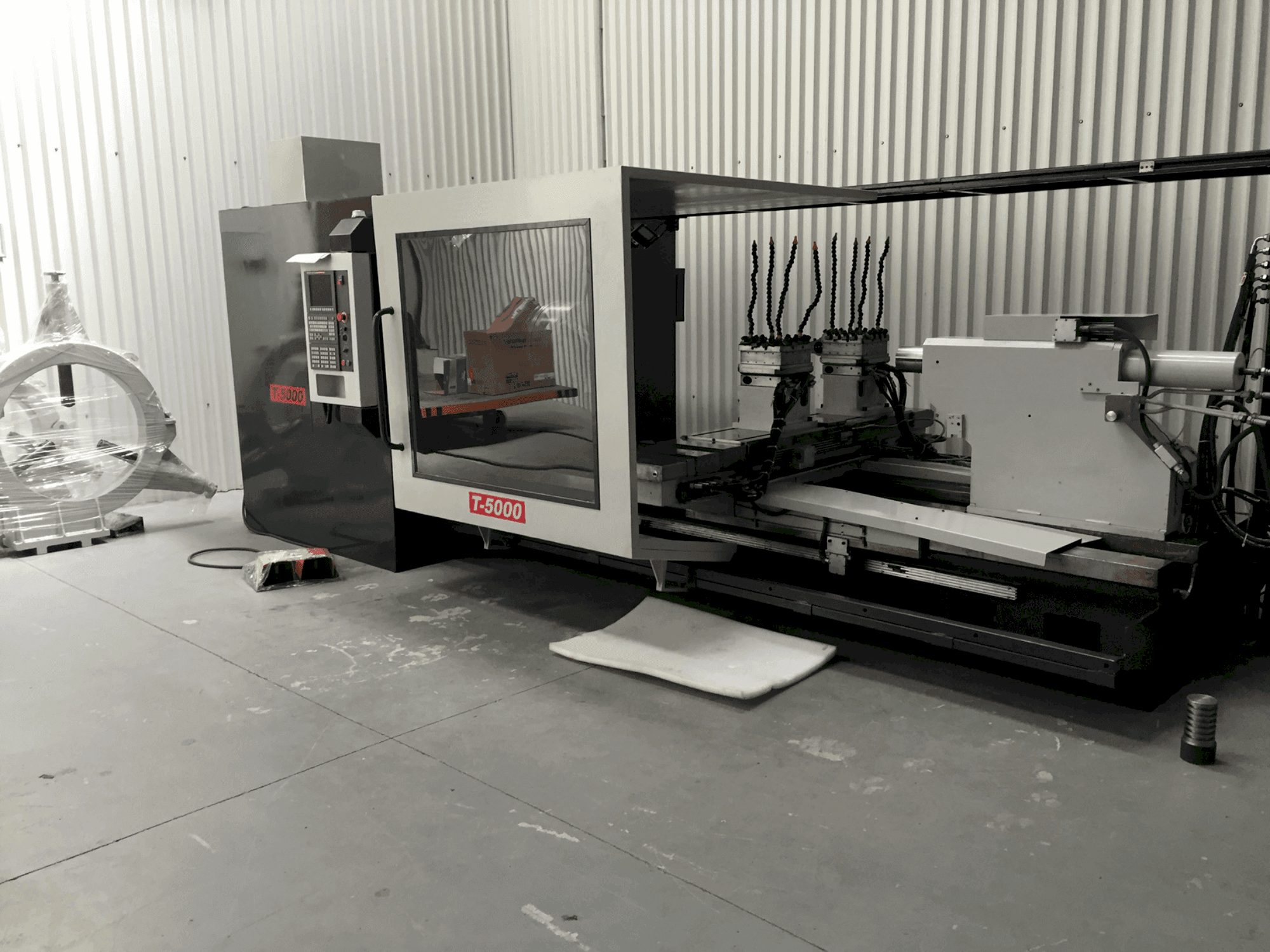 A RAIS T 5000 gép elölnézete