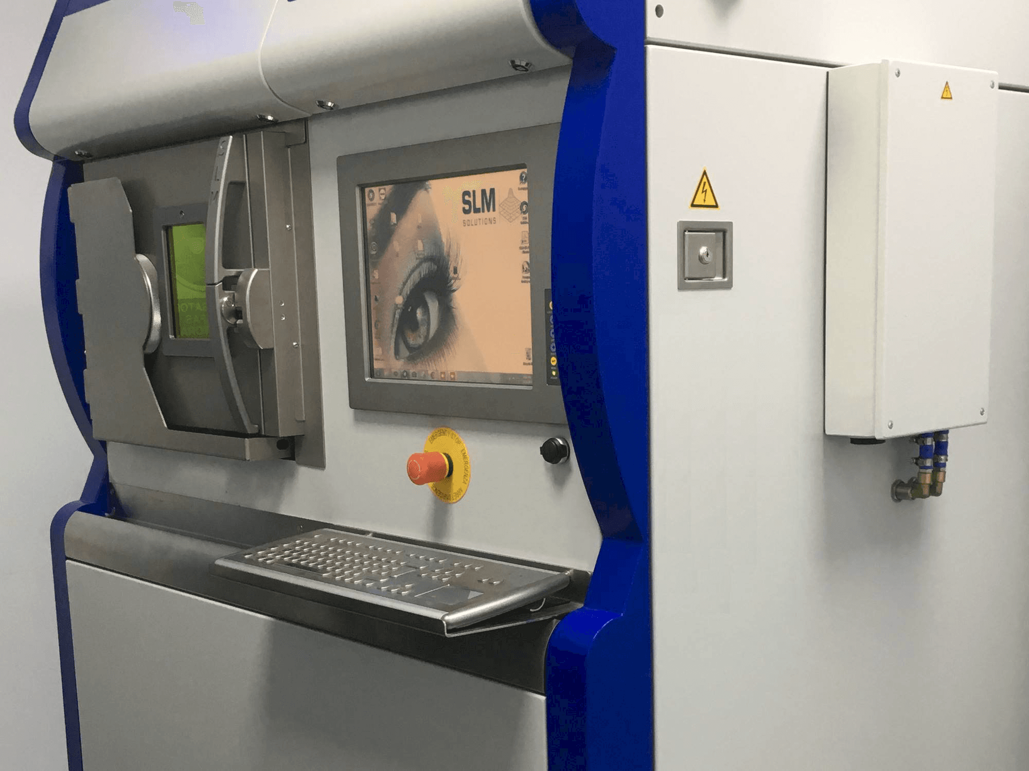 A SML 125HL gép elölnézete