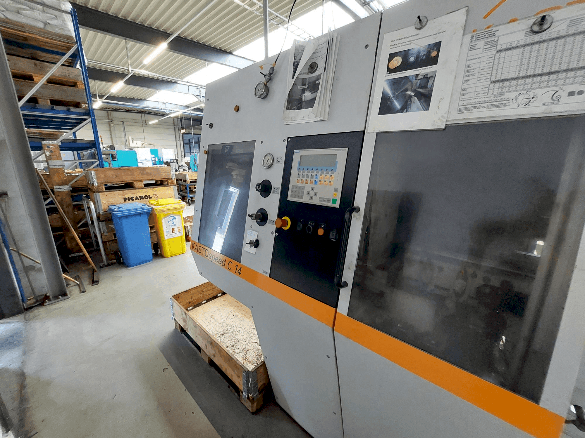 A KASTO speed C 14 gép elölnézete