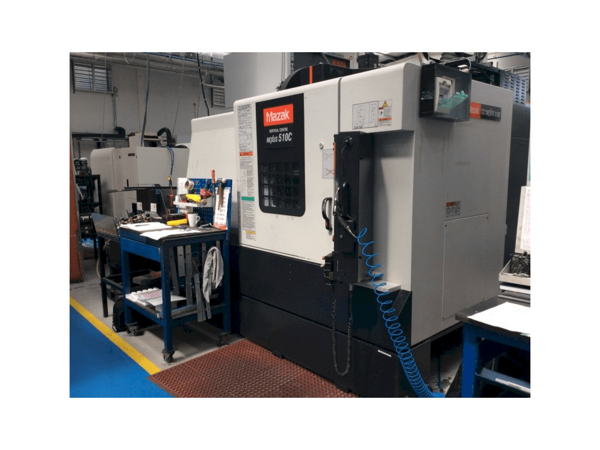 A Mazak Nexus VCN 510C gép elölnézete