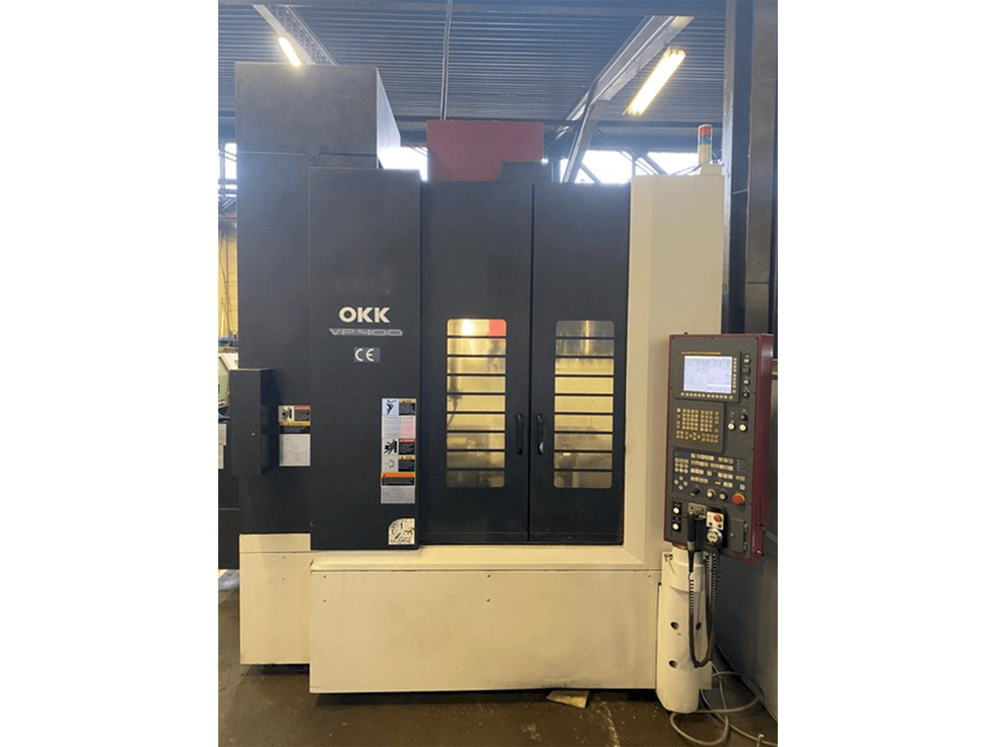 A OKK VP400 gép elölnézete