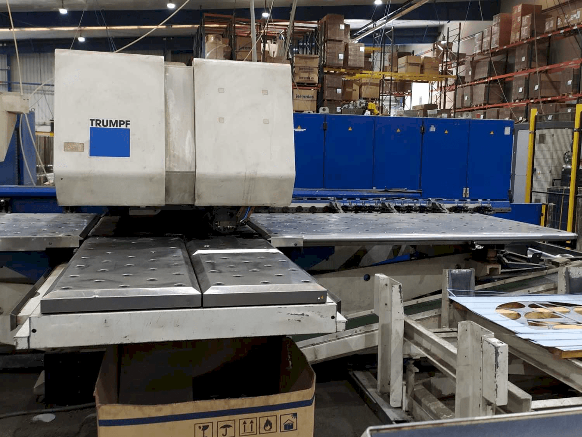 A Trumpf Trumatic 600L gép elölnézete