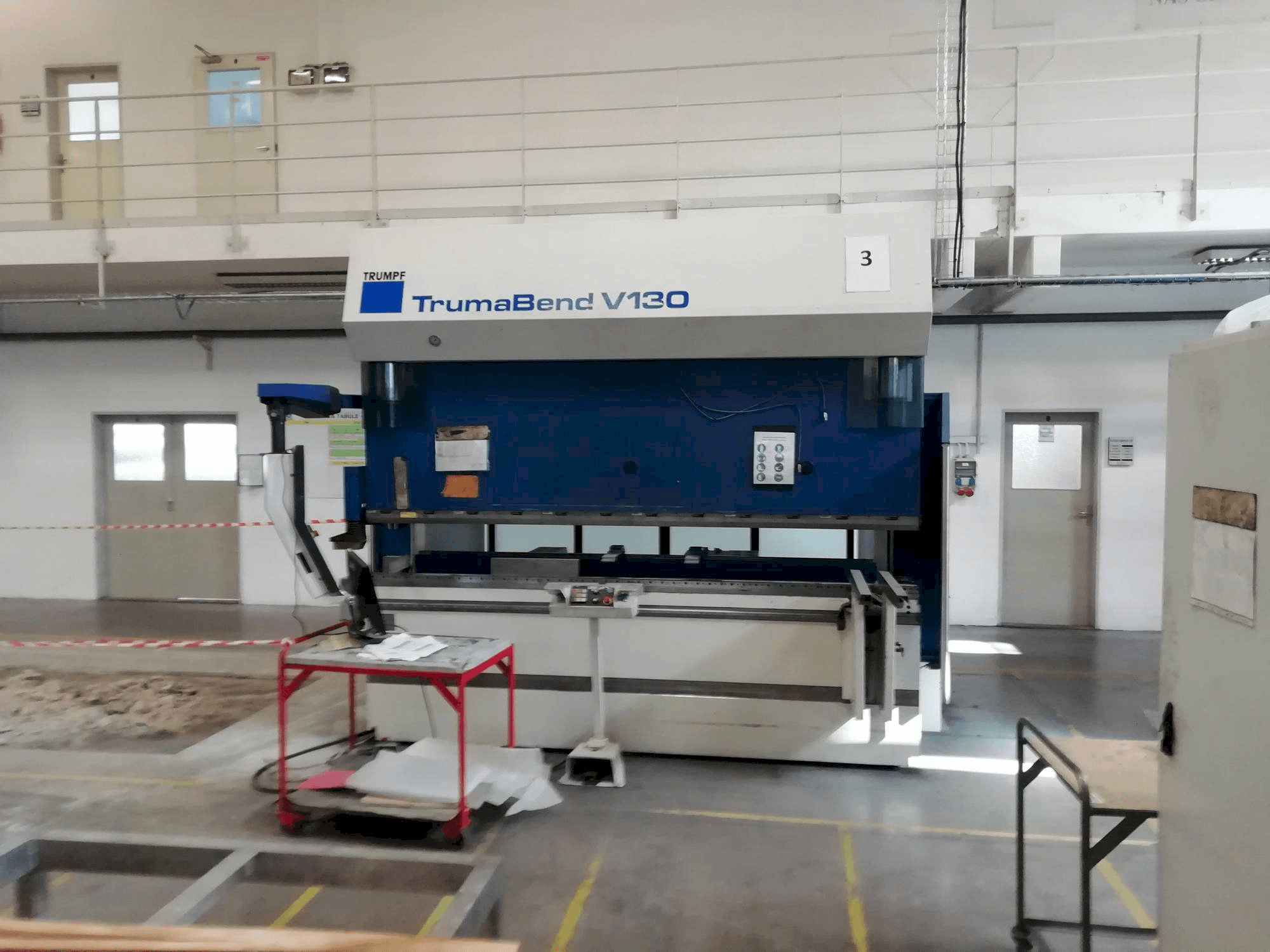 A Trumpf TrumaBend V130 gép elölnézete