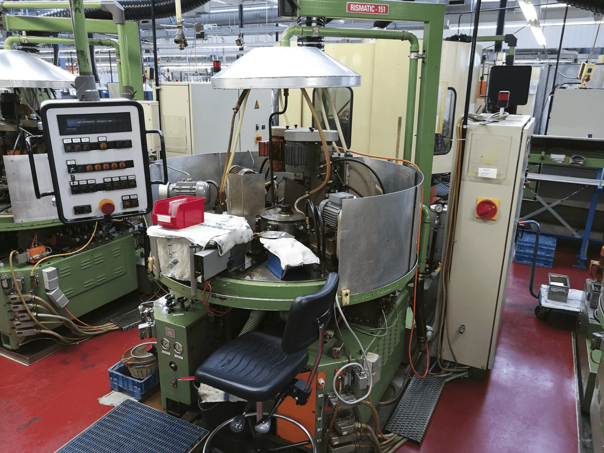 A RIS-INGOLD Rismatic 151LN-6 gép jobb nézete