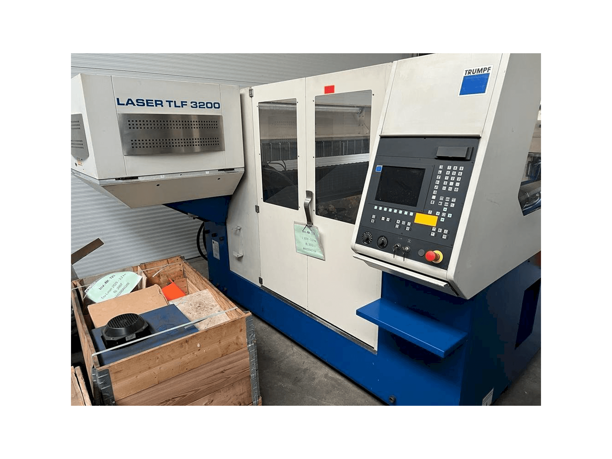 A Trumpf Trumatic L3030 gép elölnézete
