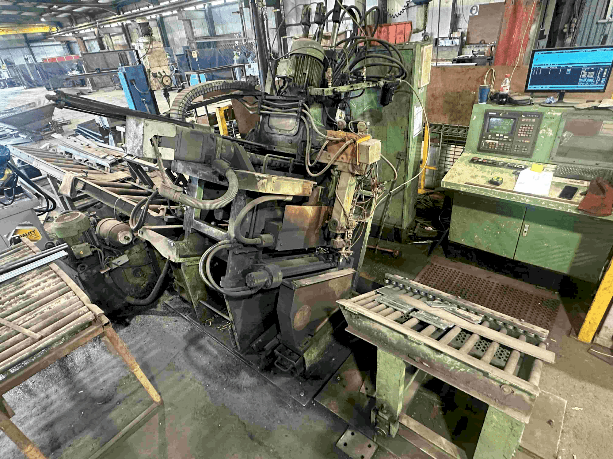 A Peddinghaus FDB 600 gép elölnézete