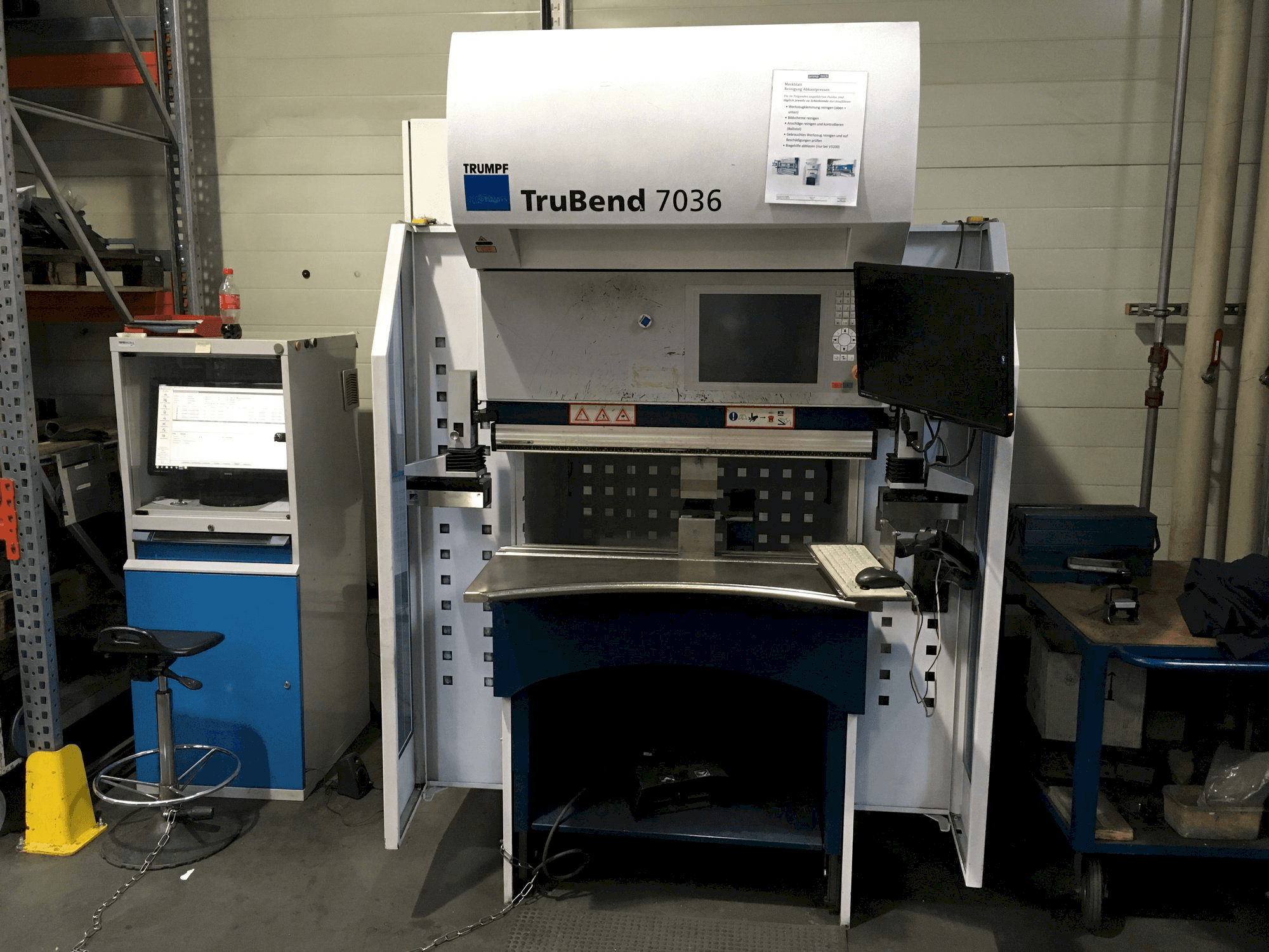 A Trumpf TruBend 7036 gép elölnézete