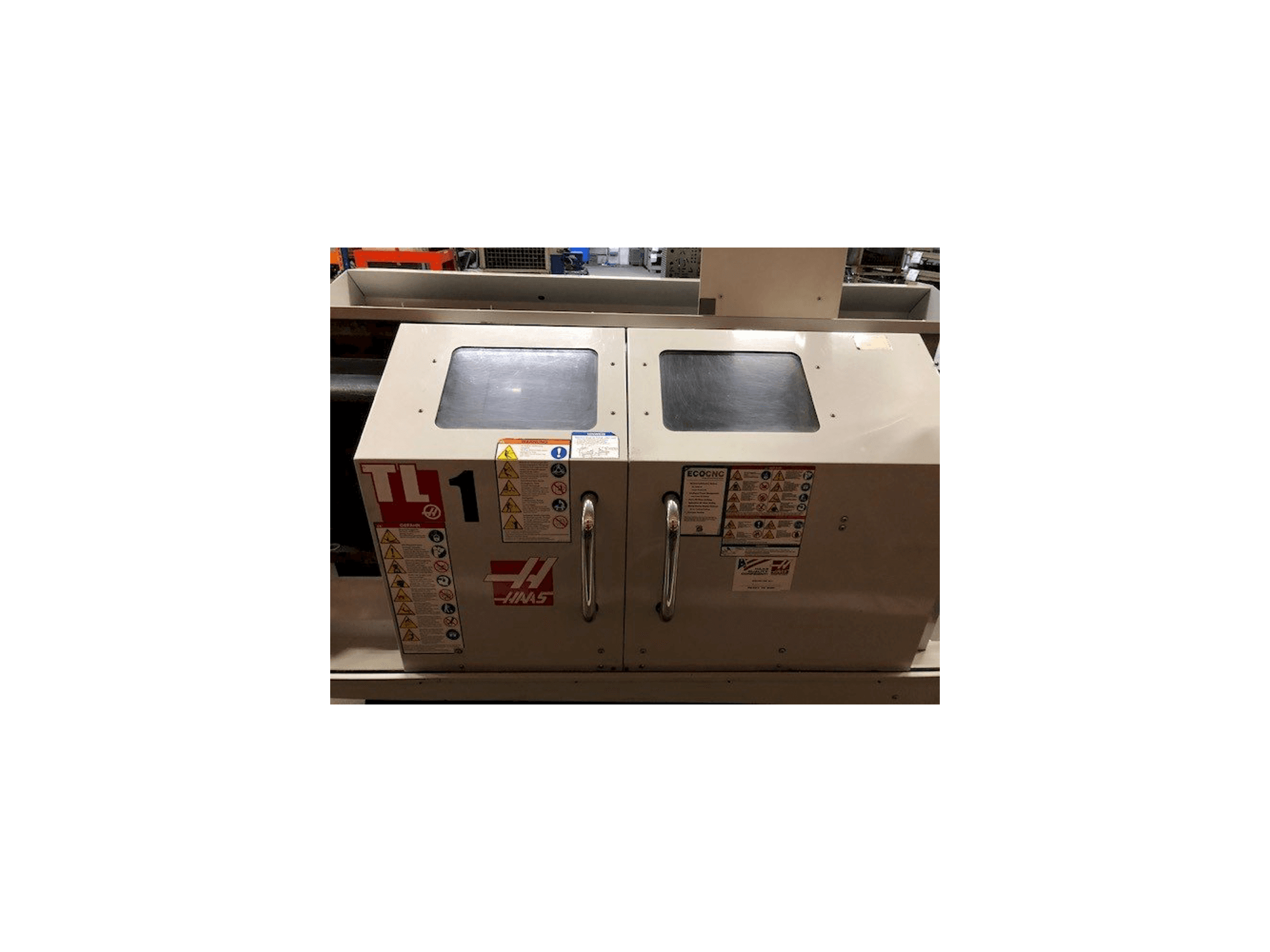 A HAAS TL-1 gép elölnézete