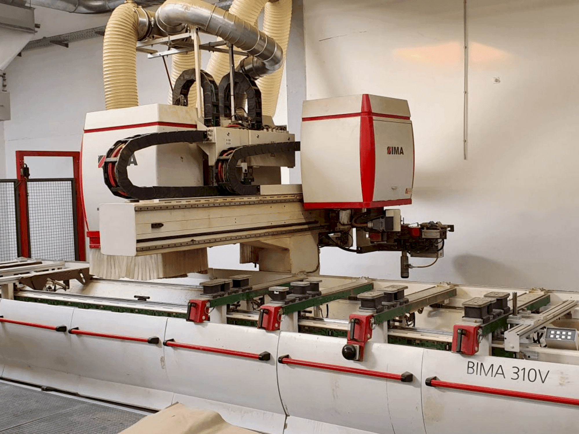 A IMA BIMA 310V 120/600 gép elölnézete