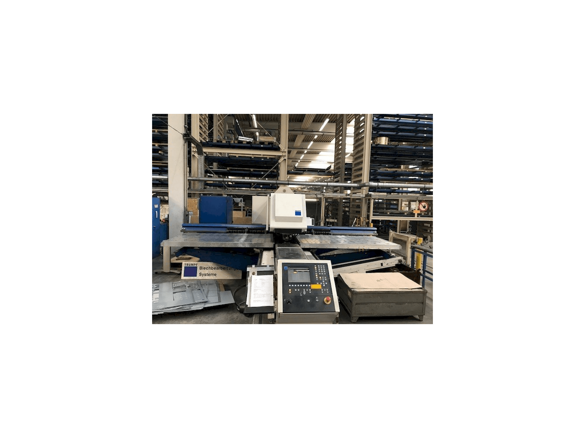 A Trumpf Trumatic TC 5000 R gép elölnézete