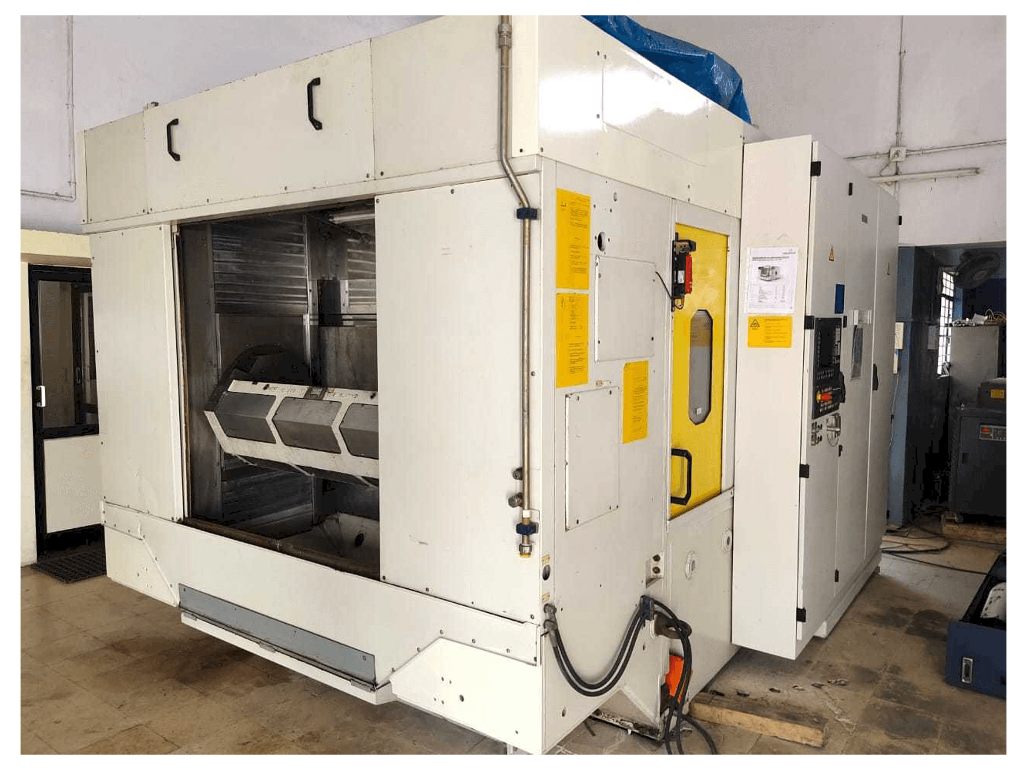 A GROB G320 gép elölnézete