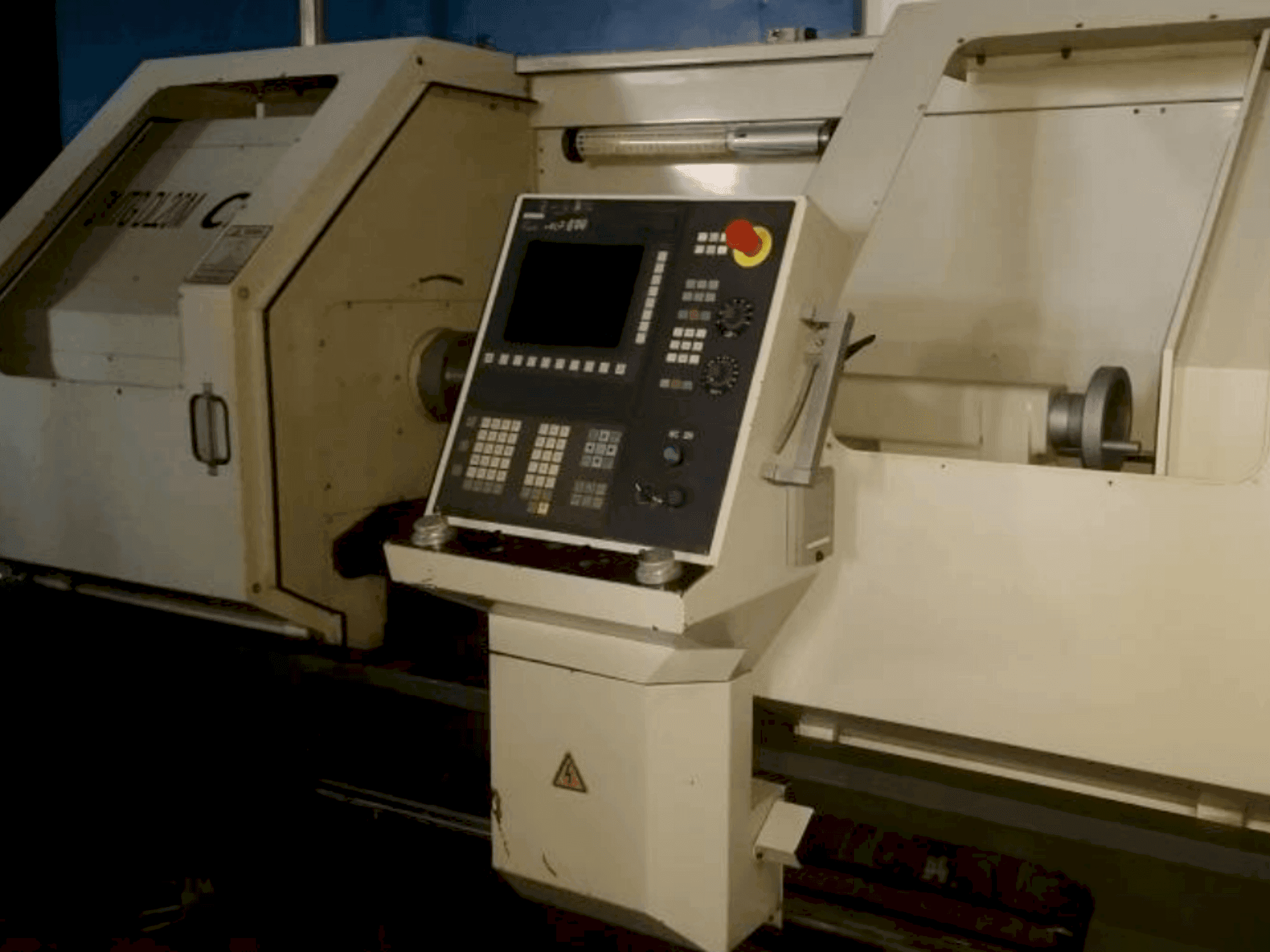 A Optimum L410 gép elölnézete