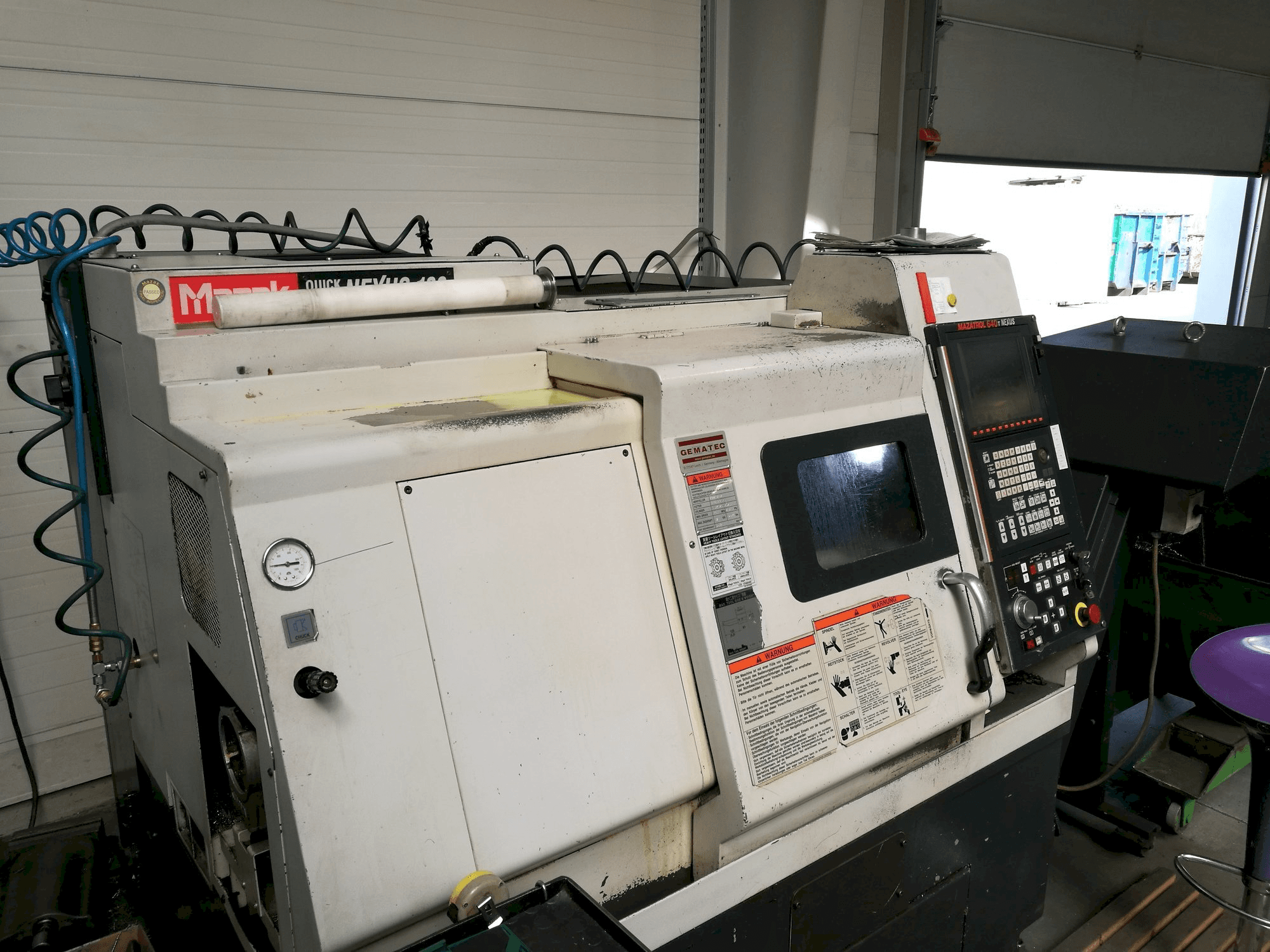 A Mazak QT NEXUS 100 gép oldalnézete