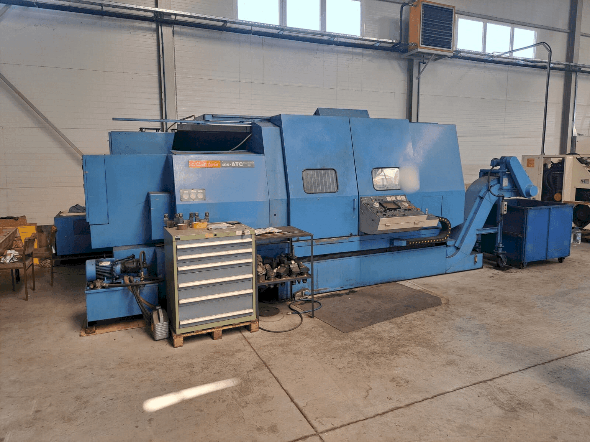 A Mazak SLANT TURN 40N - ATC Mill center 1500 gép elölnézete