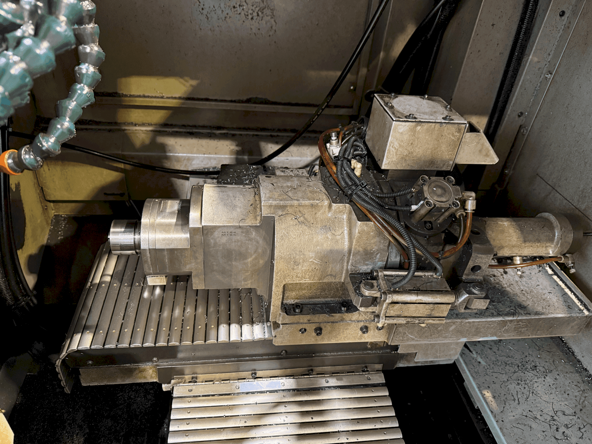 A TSUGAMI HS207 gép elölnézete