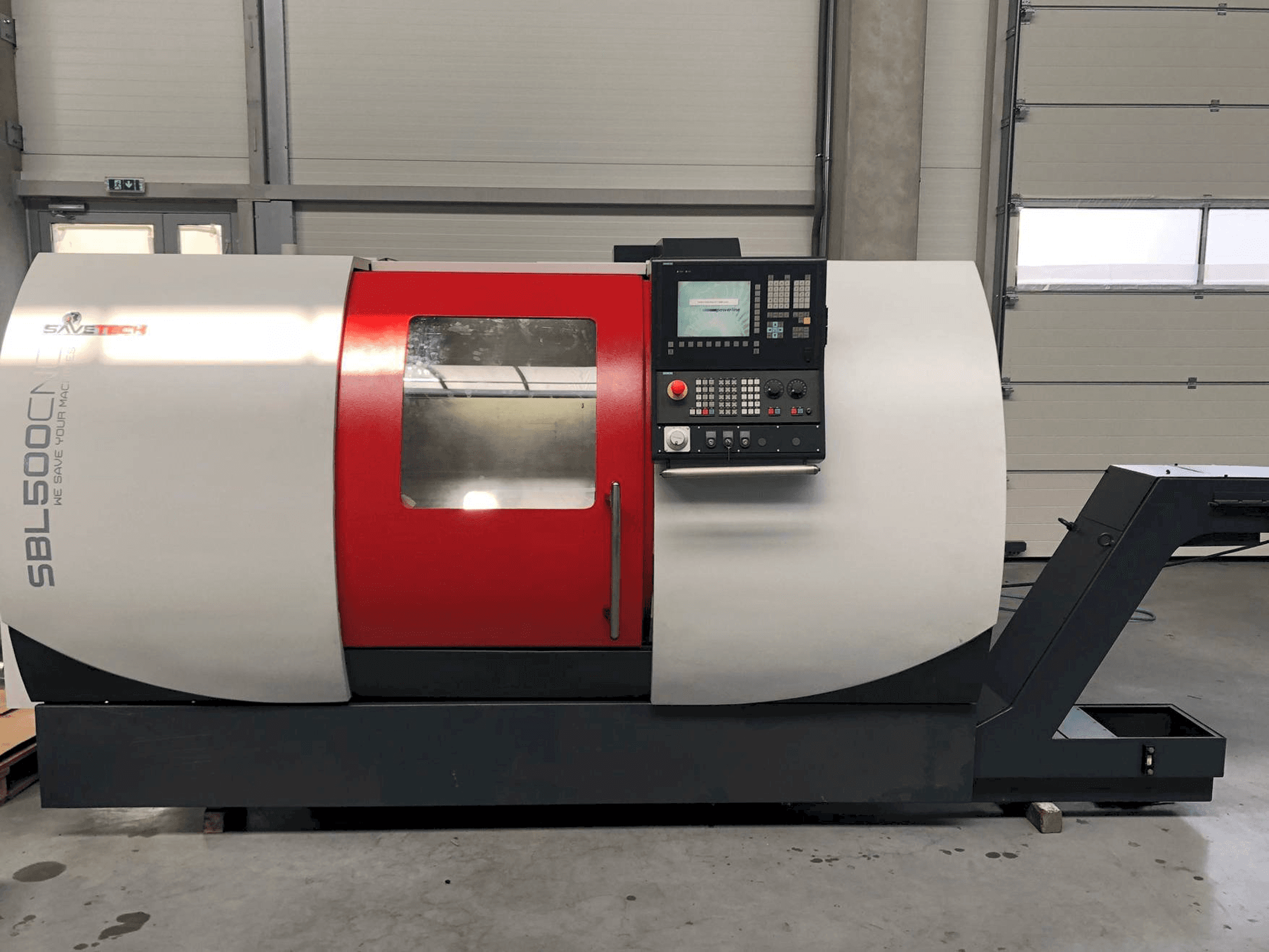 A TRENS SBL 500/750 gép elölnézete