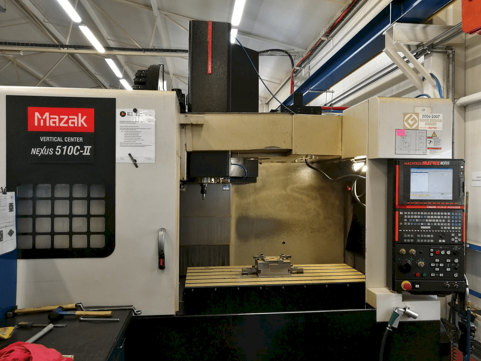 A Mazak VC Nexus 510C-II gép elölnézete