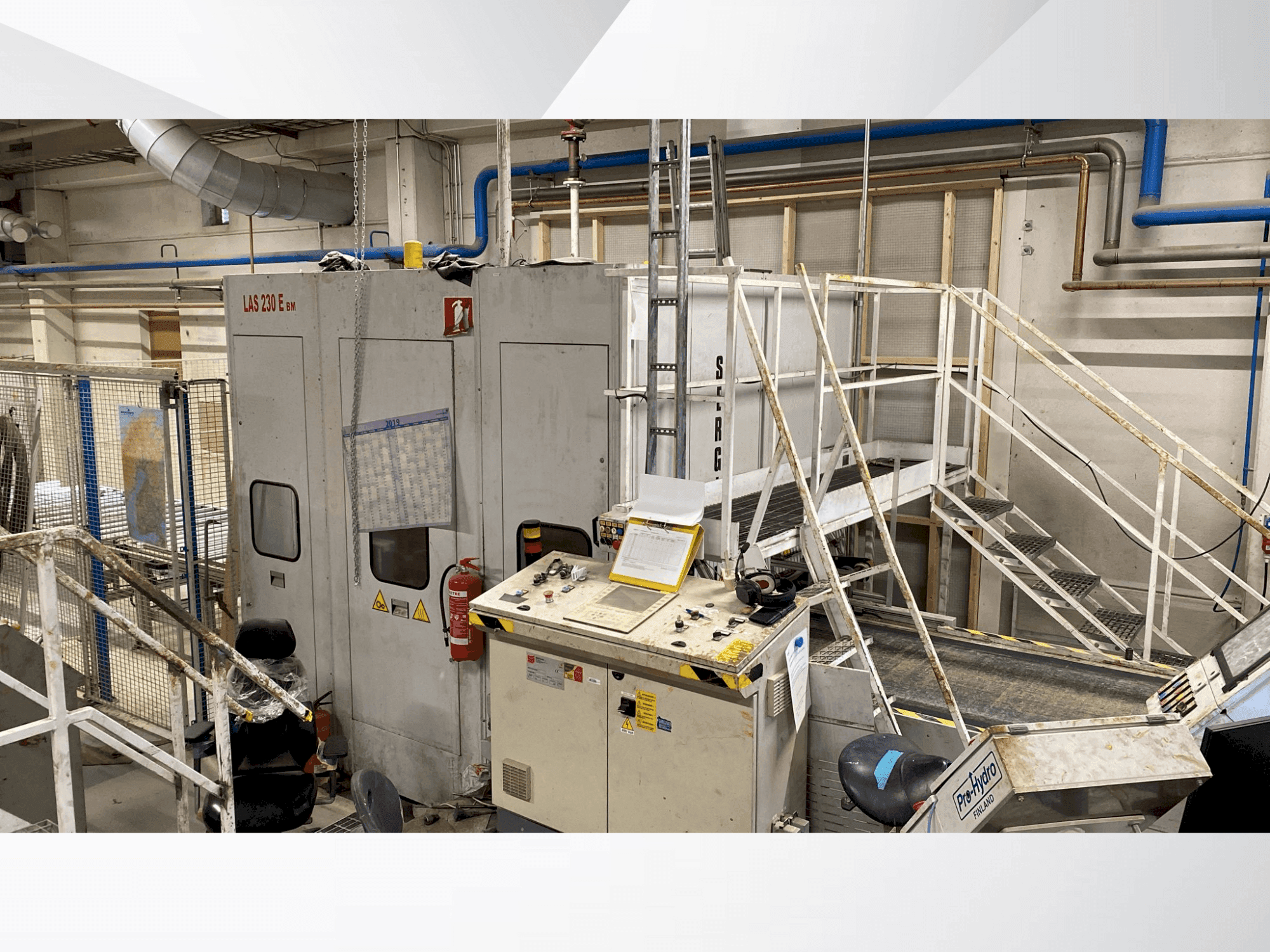 A SERGIANI LAS 230BM gép elölnézete