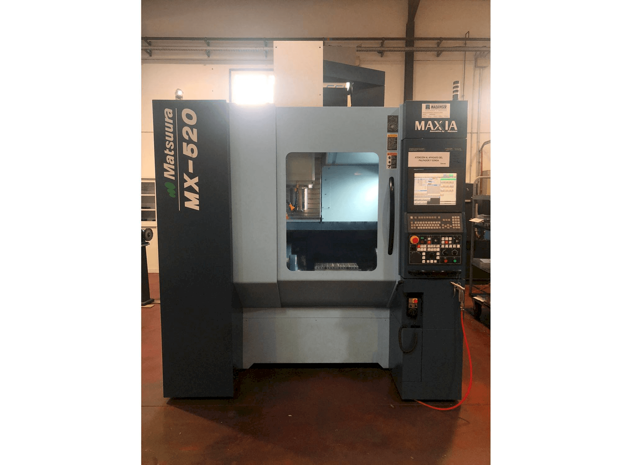 A Matsuura MX-520 gép elölnézete