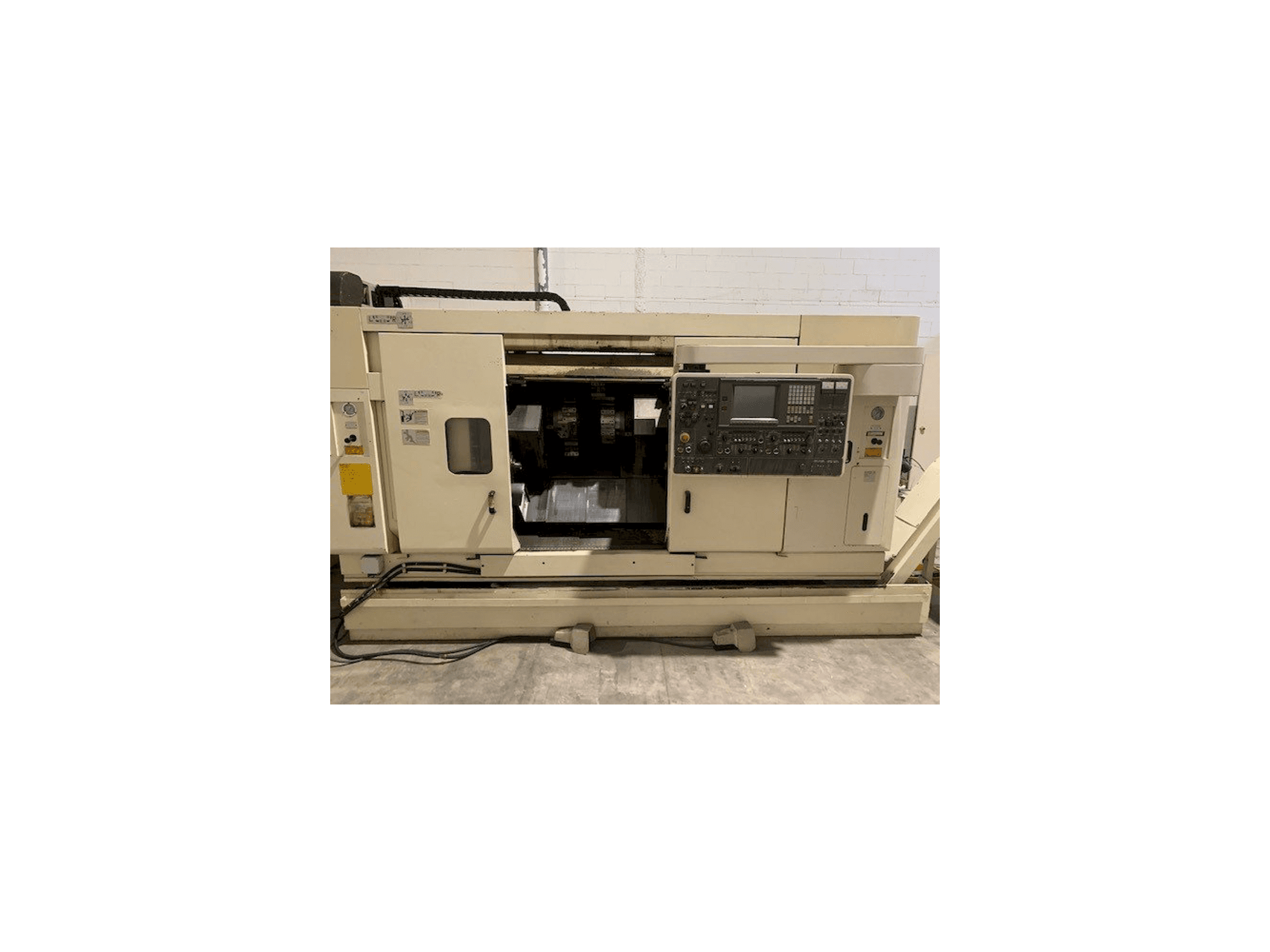 A NAKAMURA-TOME TW-20 gép elölnézete