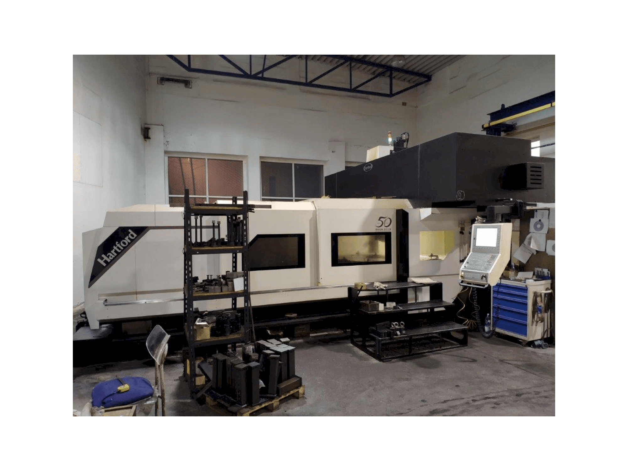 A Hartford SW-426 gép elölnézete