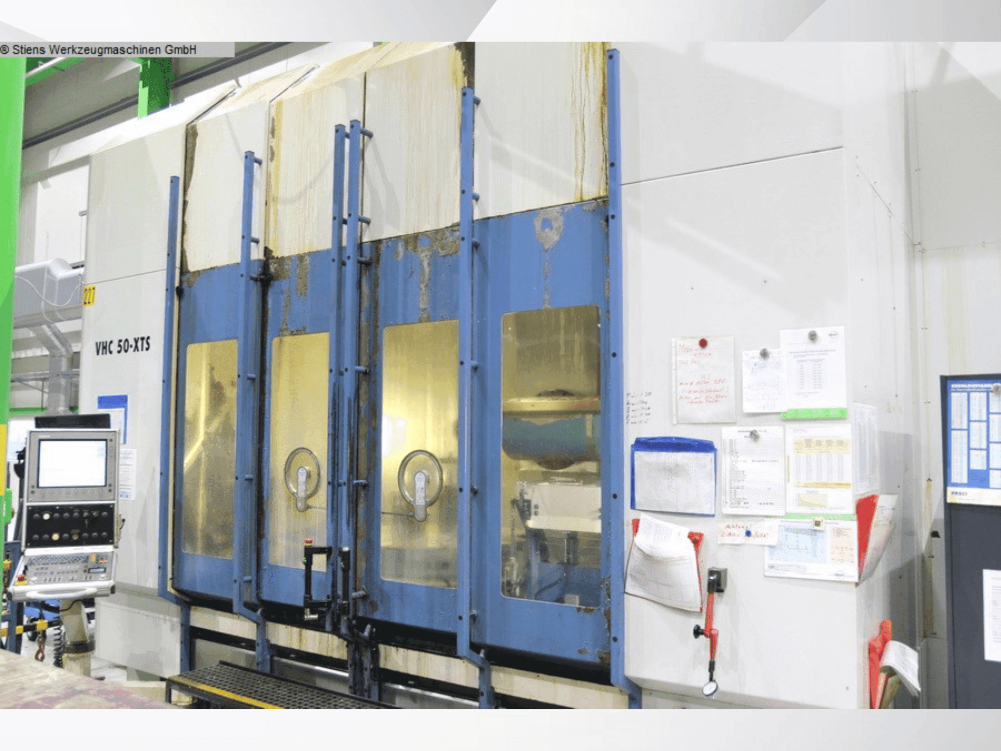 A AXA VHC 50 - XTS 2000 gép elölnézete