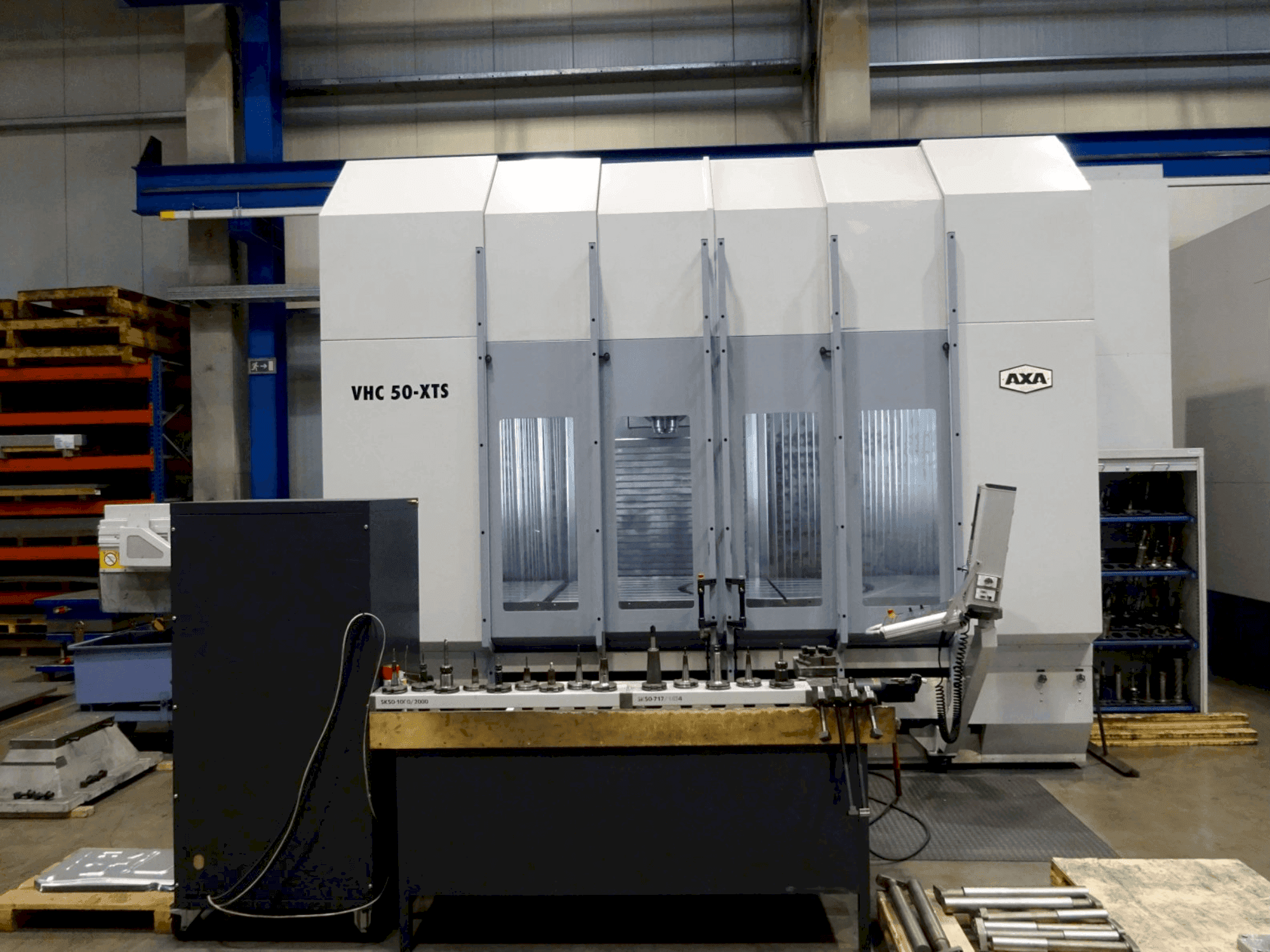 A AXA VHC 50-XTS gép elölnézete