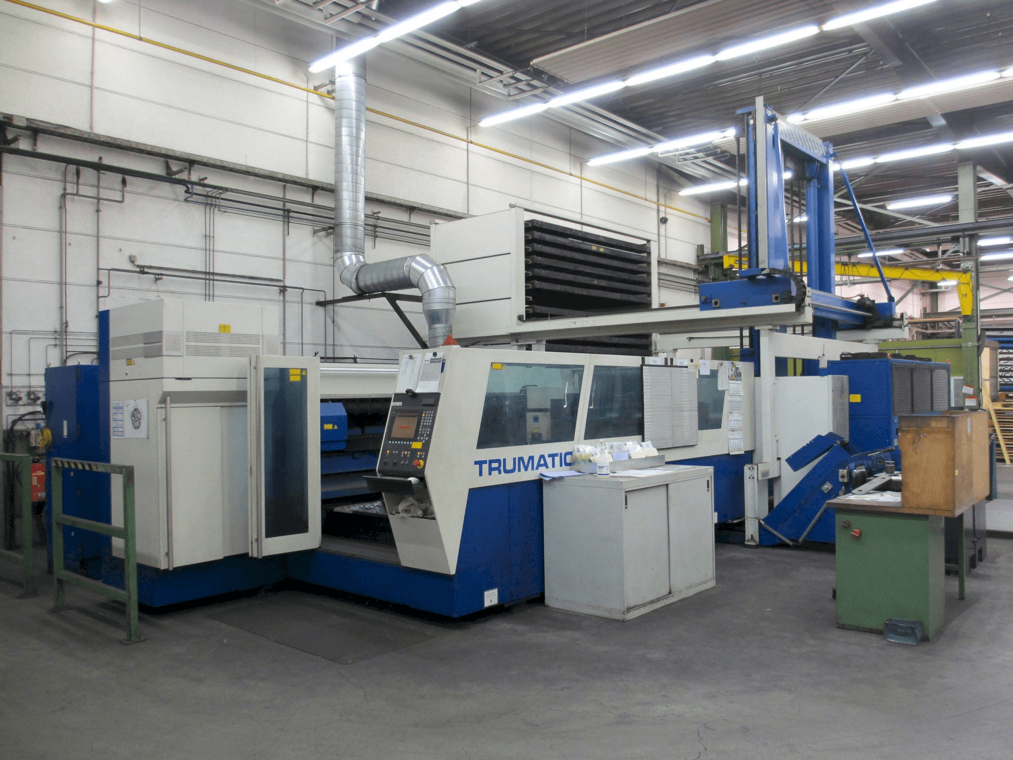 A Trumpf Trumatic L 3050 gép elölnézete