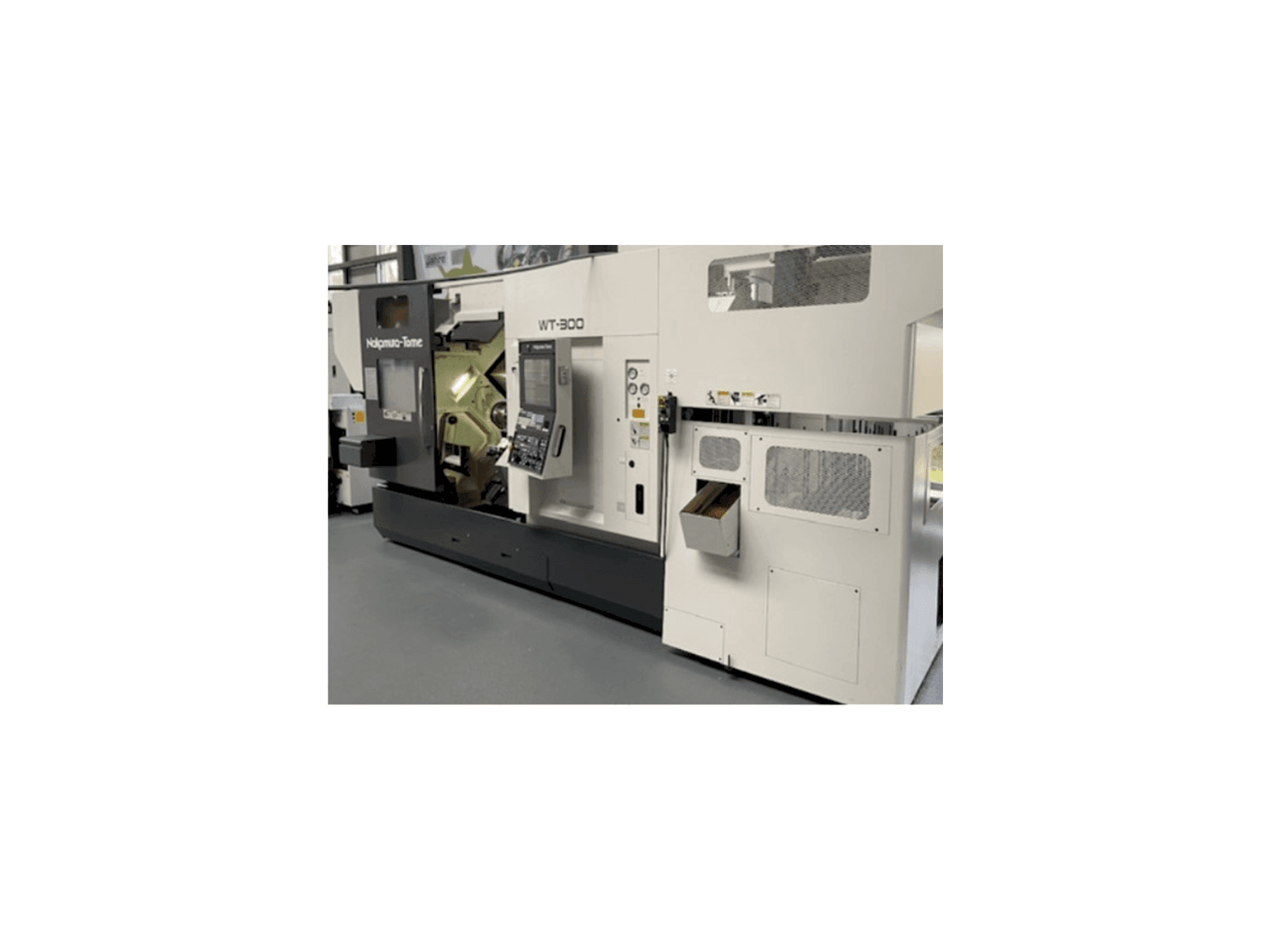 A NAKAMURA WT-300/GR 210 gép elölnézete