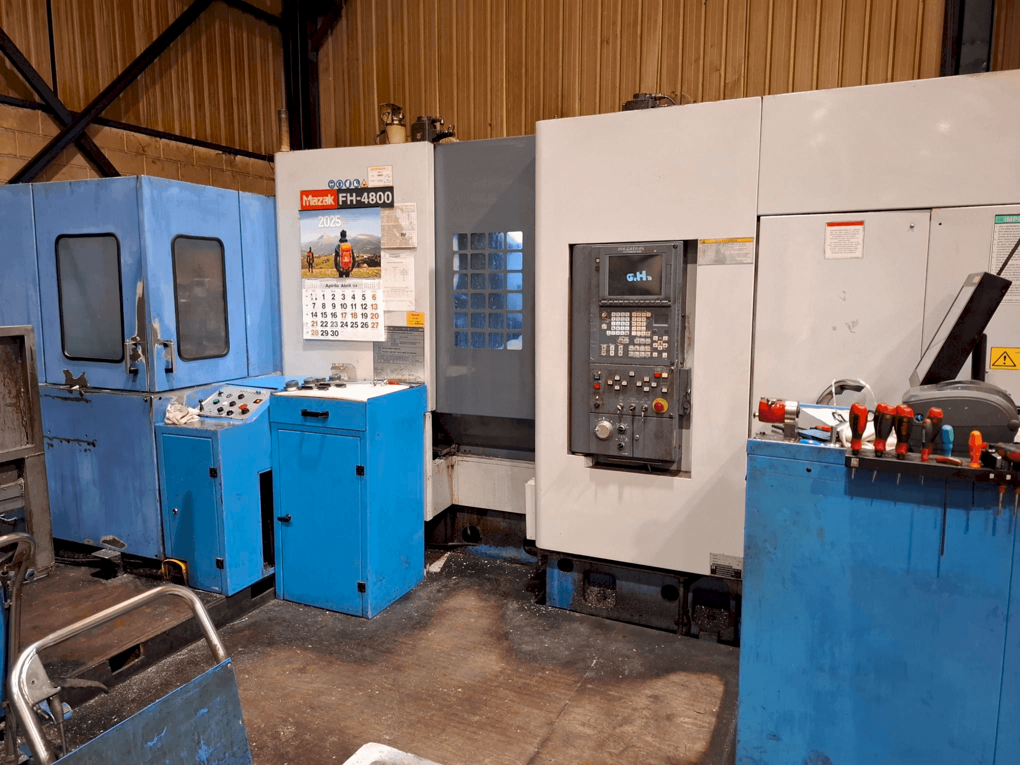 A Mazak FH-4800 gép elölnézete