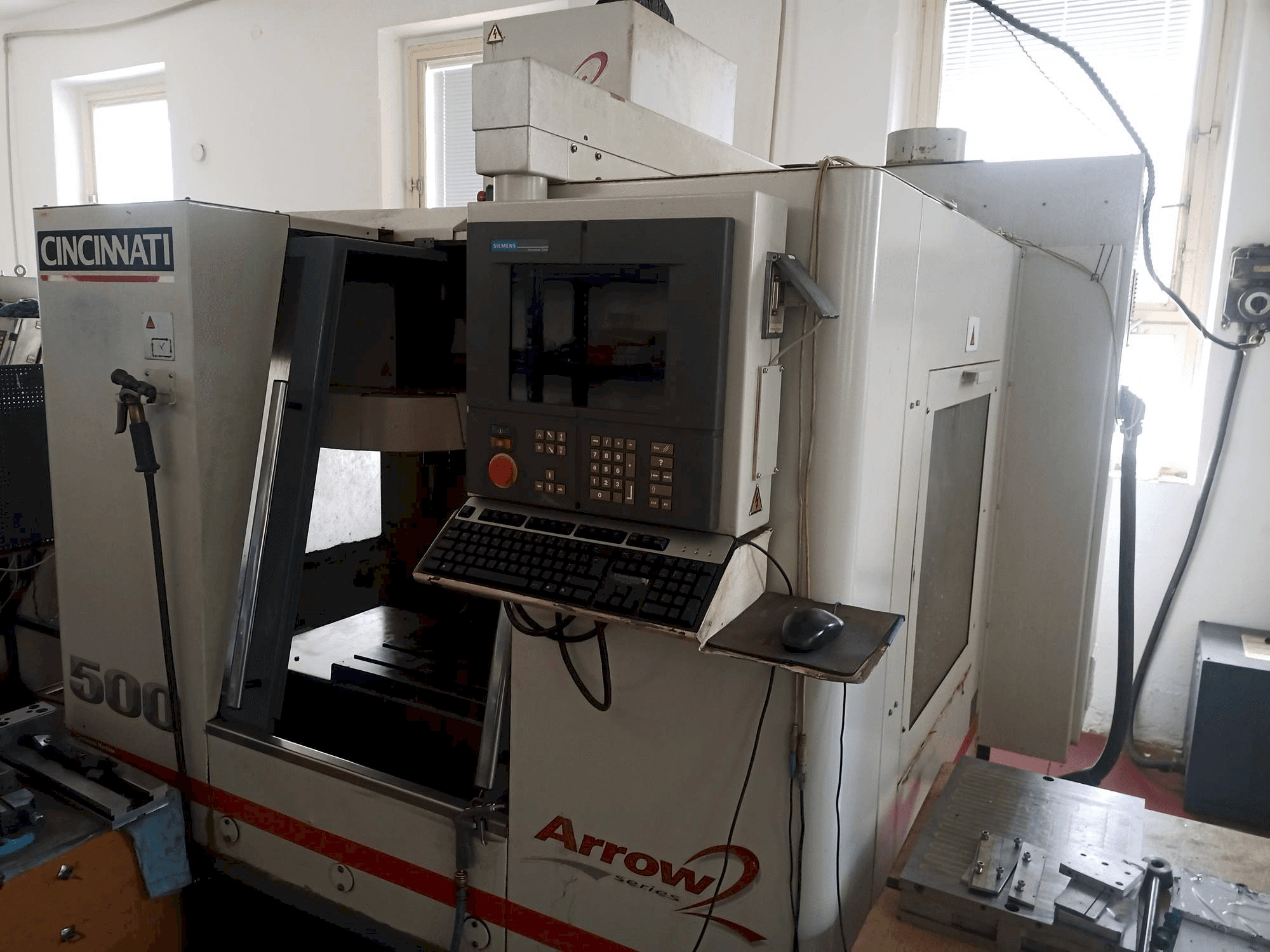 A Cincinnati Arrow 2 gép elölnézete