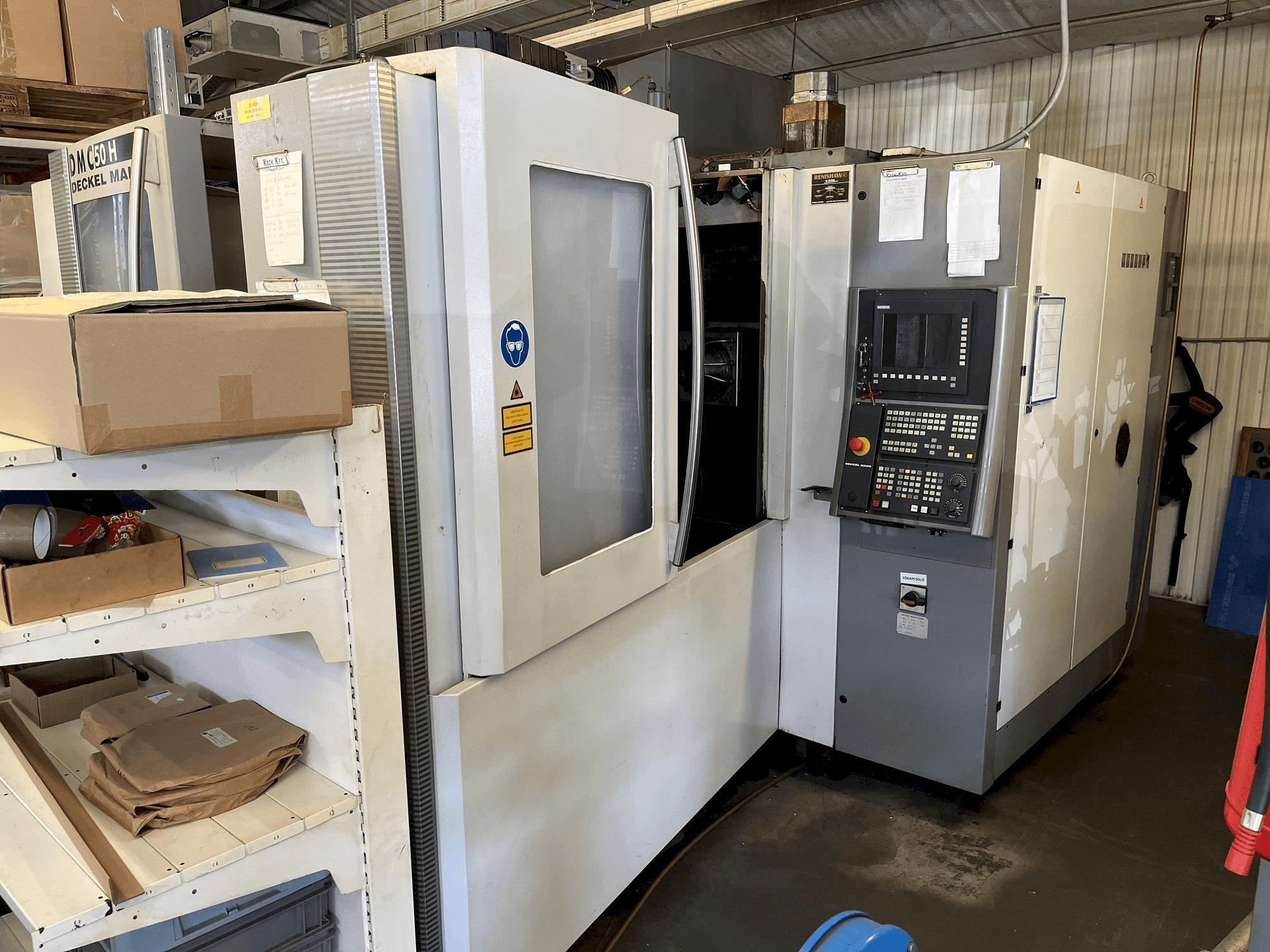 A DMG MORI DMC 50H gép elölnézete