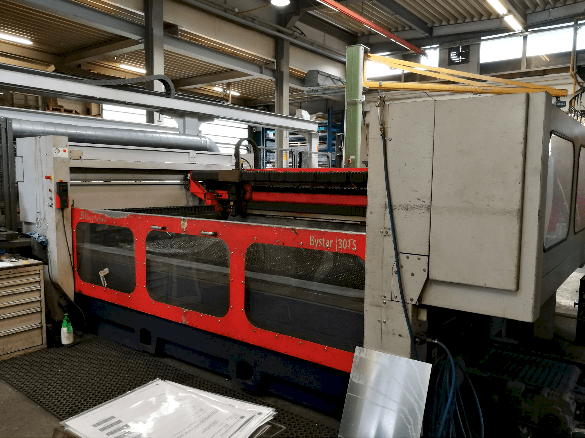 A Bystronic Bystar 3015 gép jobb nézete