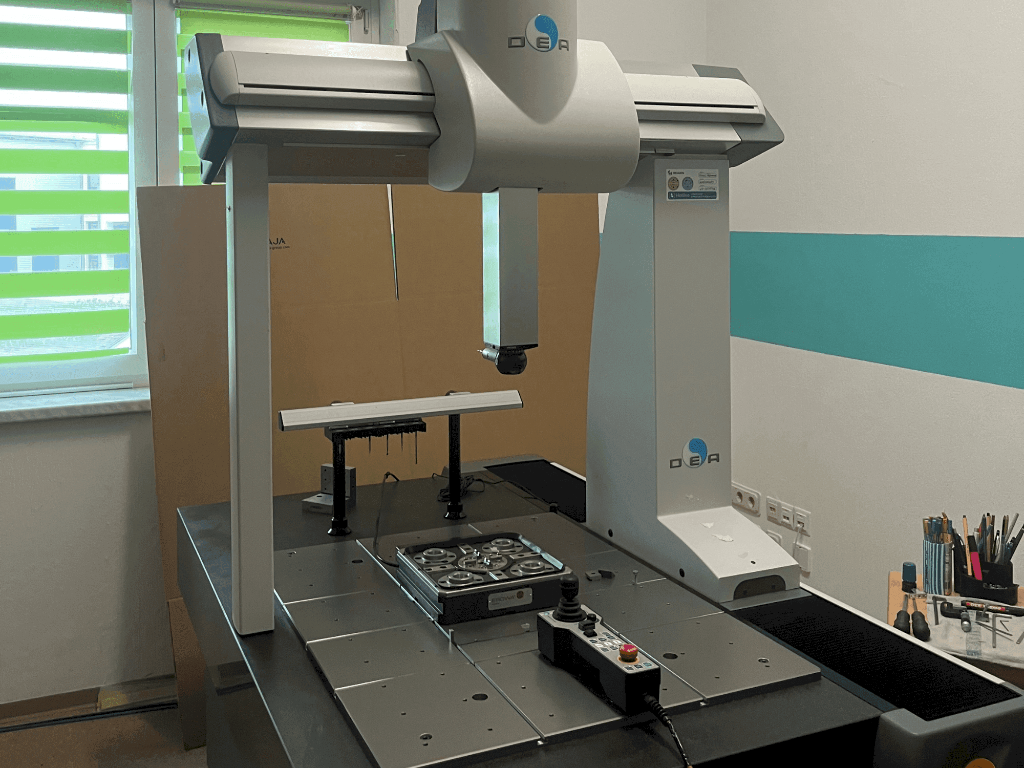 A Hexagon Global 07.10.07 gép elölnézete