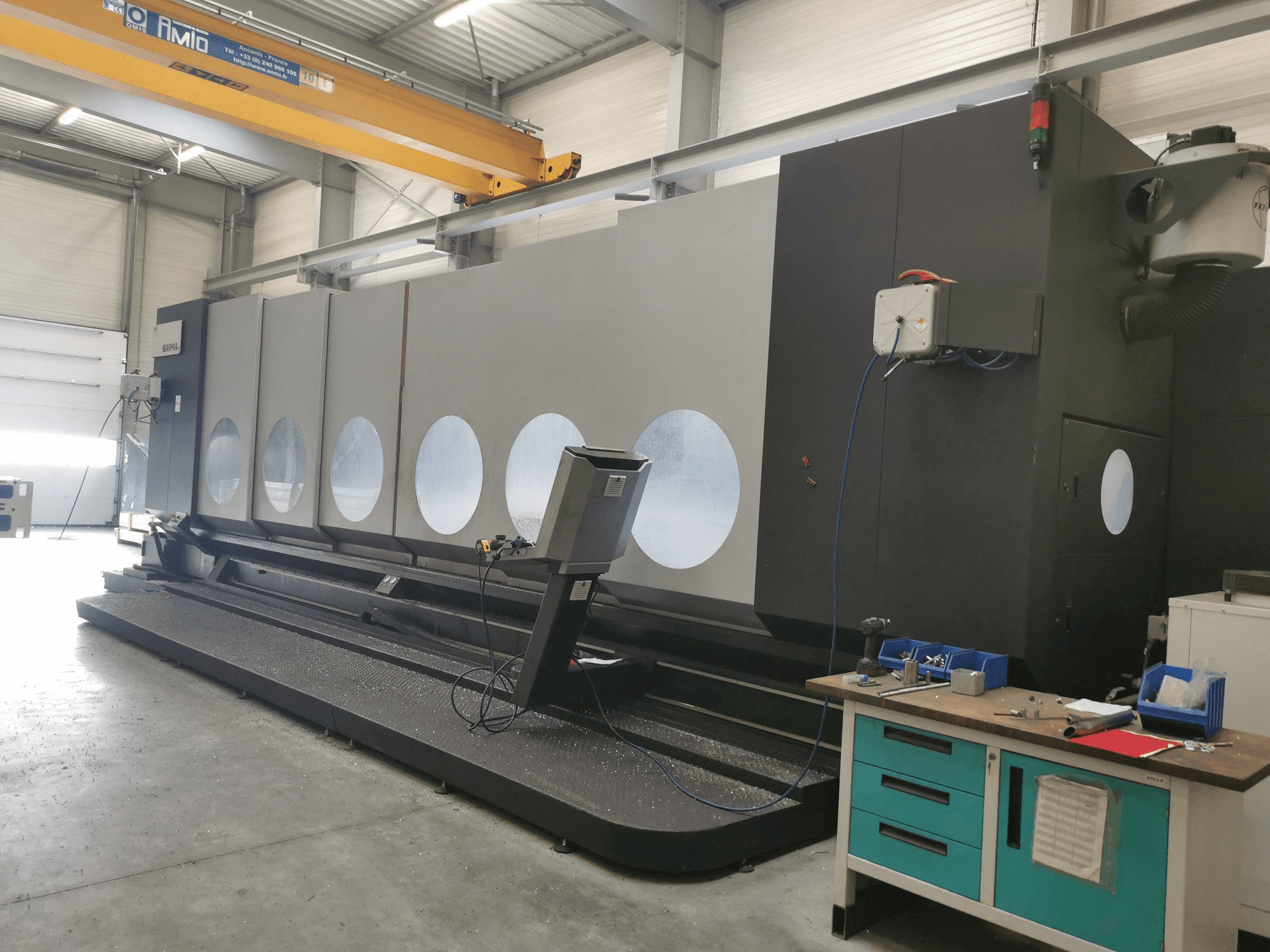 A IBARMIA ZV 58/L7000 EXTREME gép elölnézete