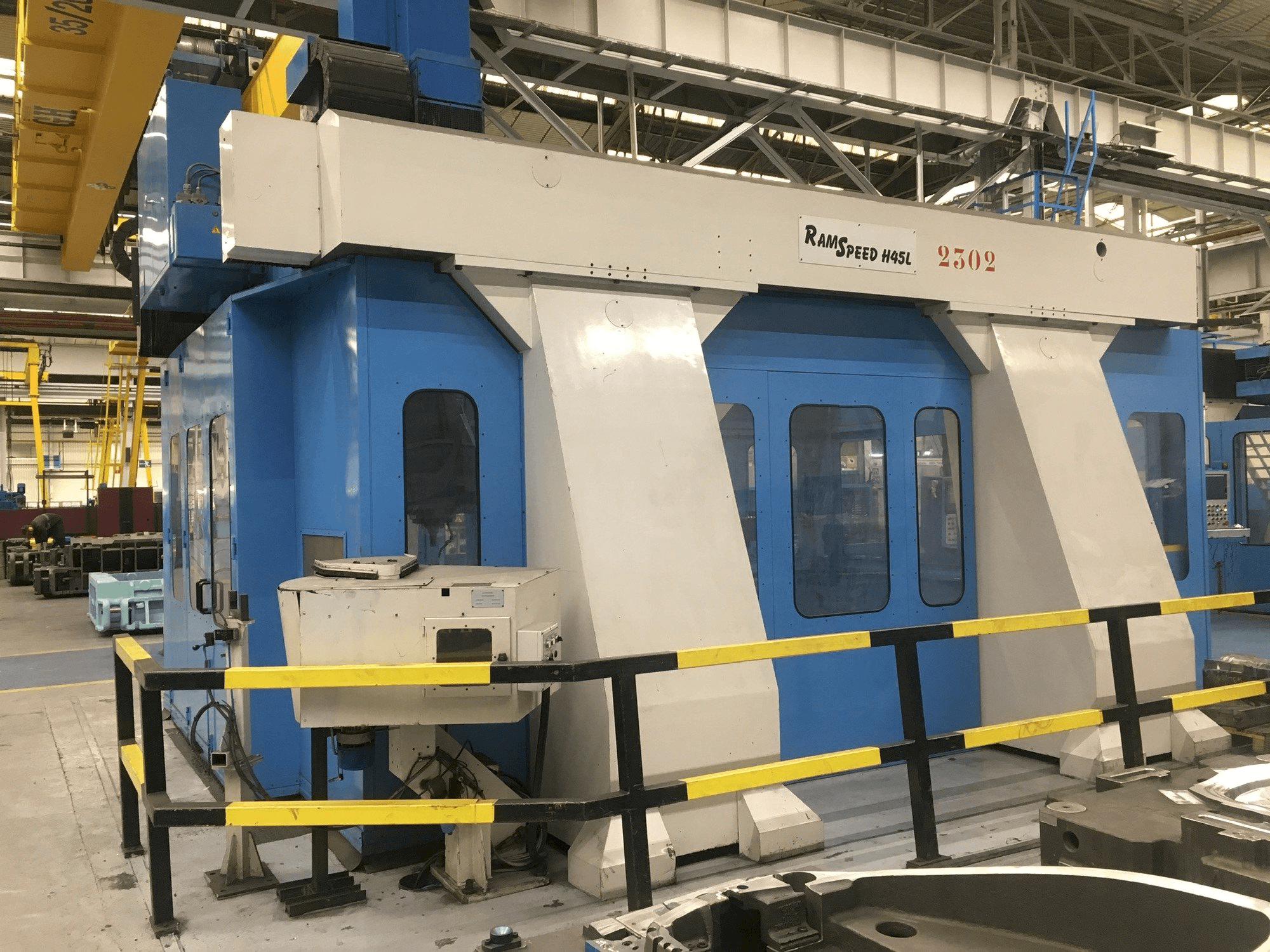 A Rambaudi Ramspeed H 45L gép elölnézete